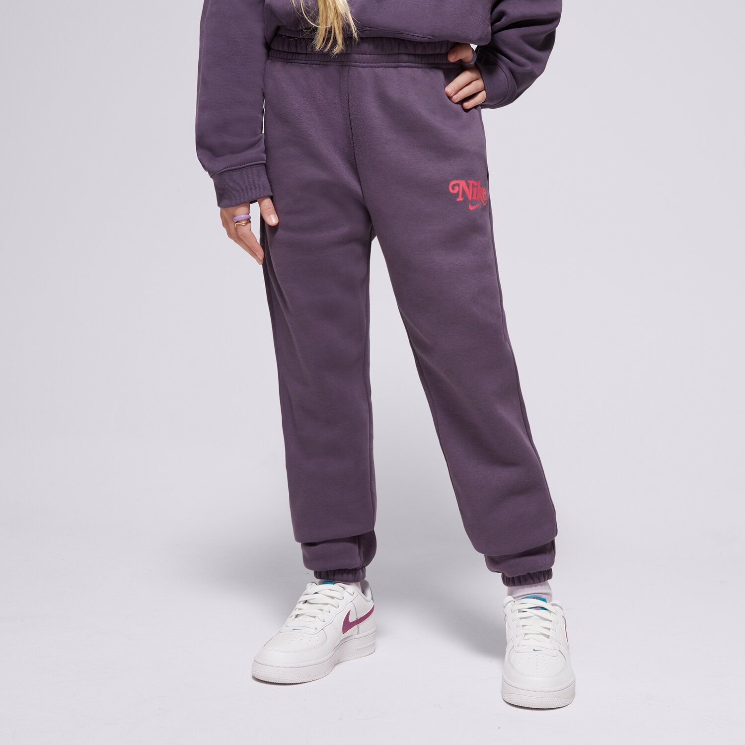 Pantaloni pentru copii NIKE PANTALONI  G NSW TREND FLC CF PANT GIRL HM0534-573 Bleumarin