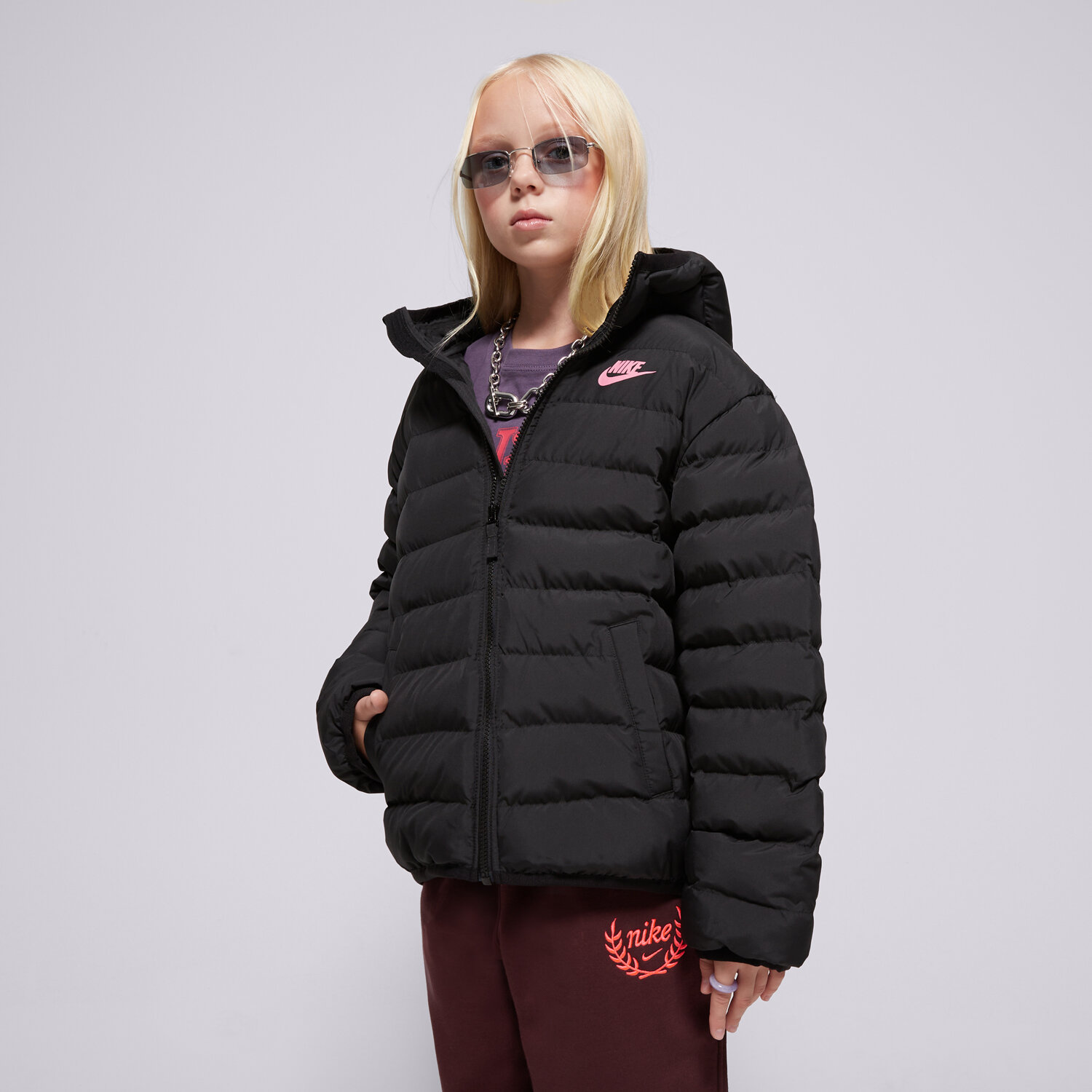 Jachetă de sezon pentru copii (primăvară/toamnă) NIKE JACHETĂ DE IARNĂ K NSW LOW SYNFL JKT ADP GIRL FD2845-013 Negru