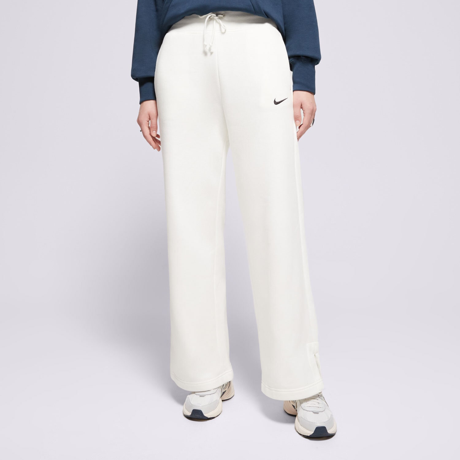 Femei pantaloni NIKE PANTALONI  W NSW PHNX FLC HR PANT WIDE DQ5615-133 Alb