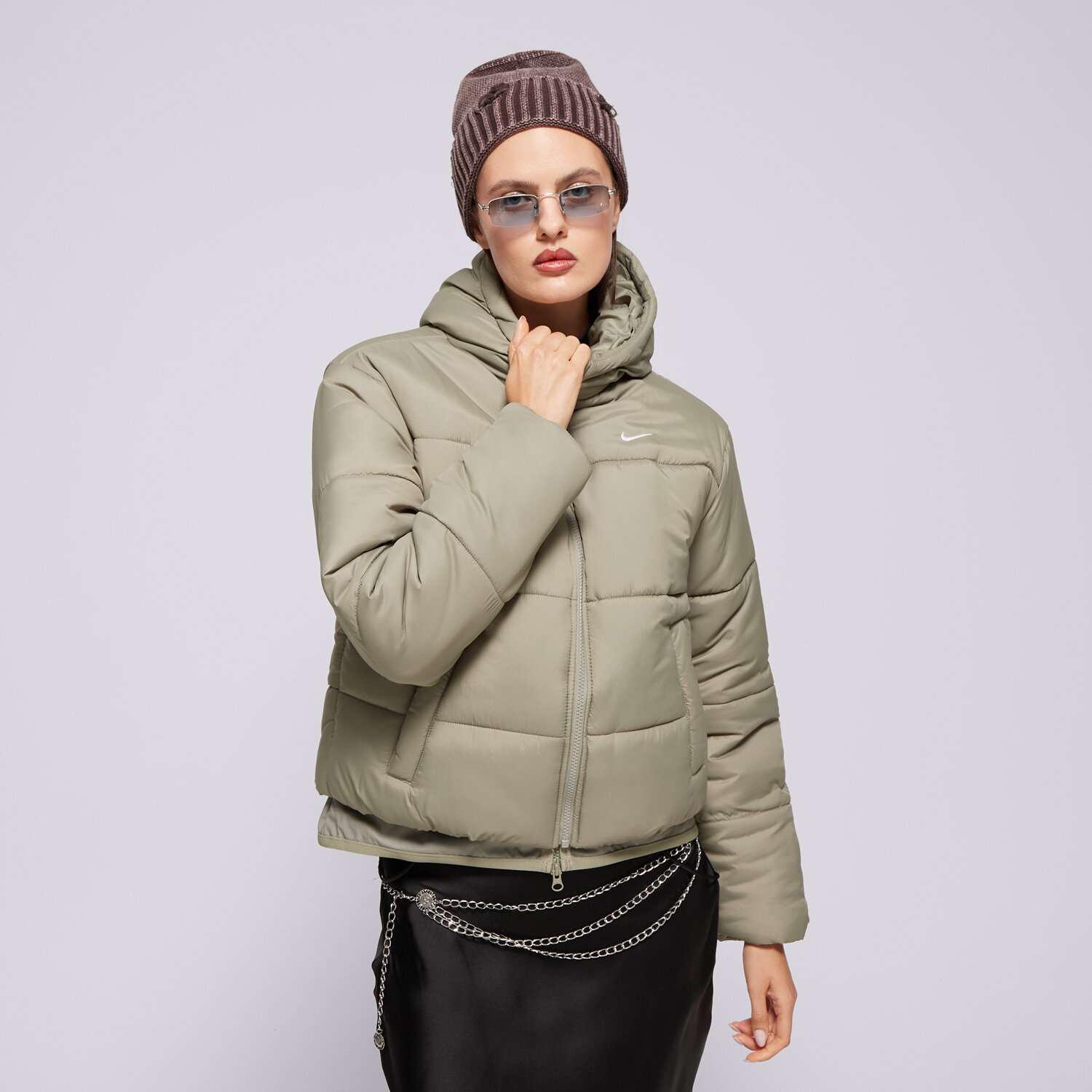 Femei geacă de iarnă NIKE JACHETĂ DE IARNĂ W NSW TF SYNFL NK CLSC PFR FZ5899-321 Kaki
