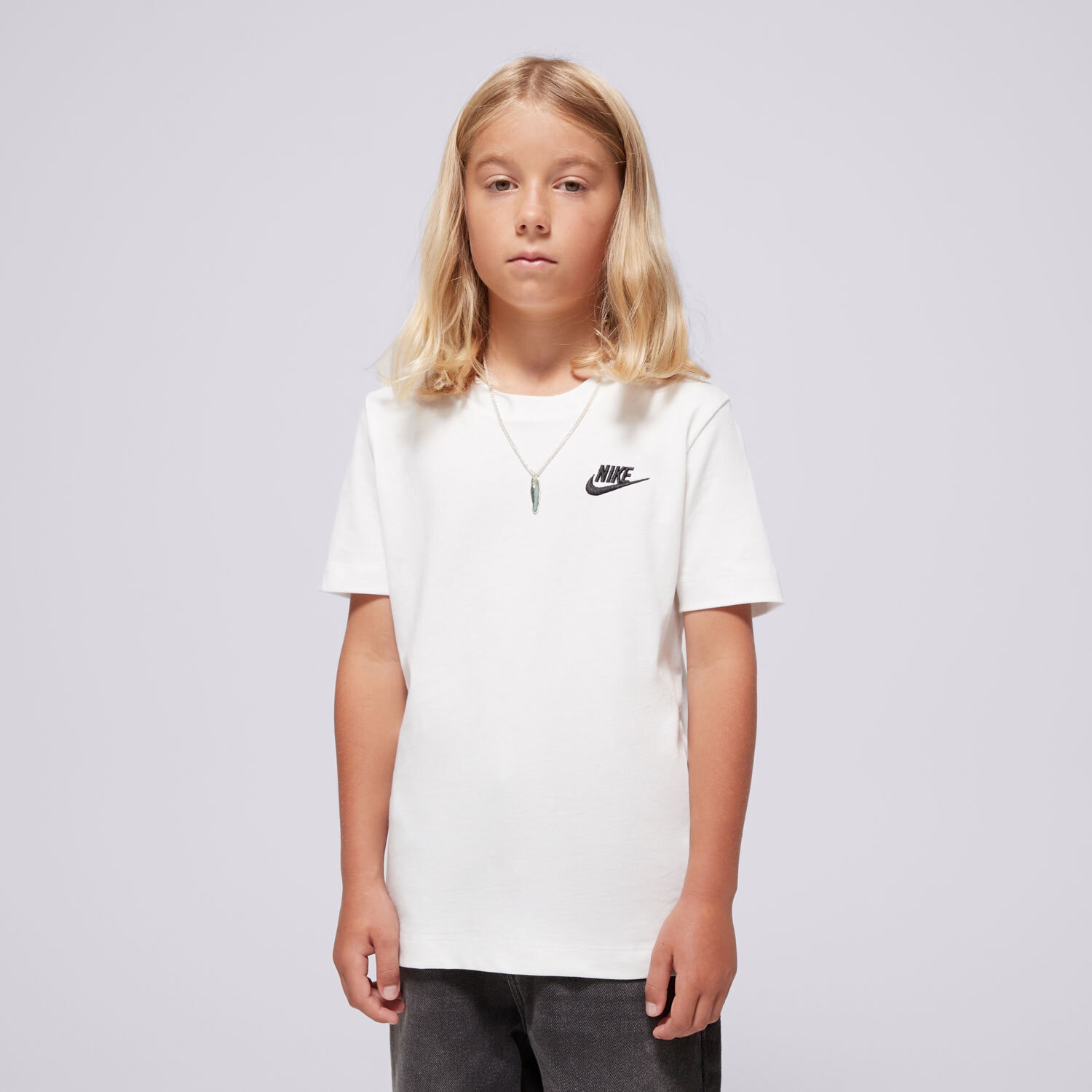 Copii tricou NIKE TRICOU K NSW TEE EMB FUTURA LBR BOY FZ5177-100 Alb
