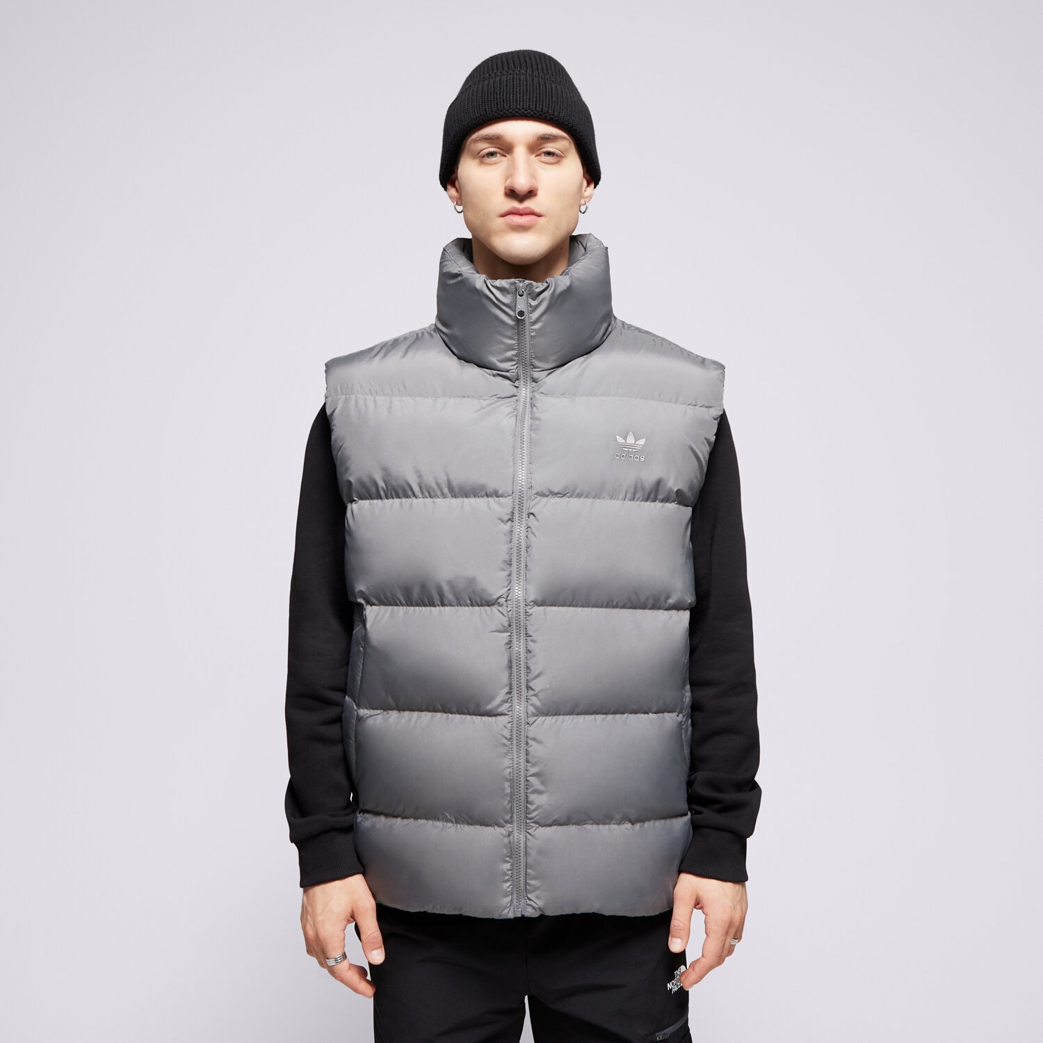 Bărbați veste ADIDAS VESTĂ COMMERCIAL VEST IY3401 Gri