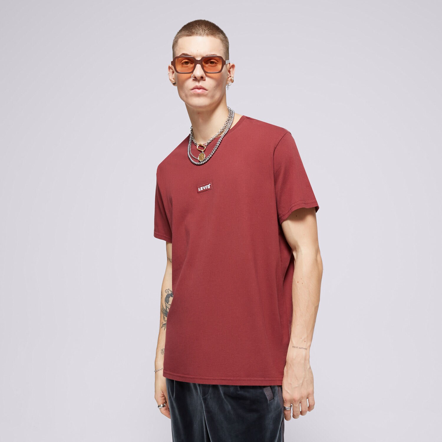 Bărbați tricou LEVI'S TRICOU SS RELAXED BABY TAB T NEUTRALS 79554-0098 Bordo