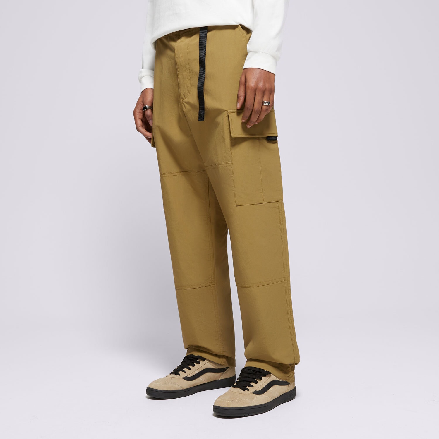 Bărbați pantaloni VANS PANTALONI  MTE SERVICE   CARGO LOOSE TAPERED PANT VN000HAMCUQ1 Bej