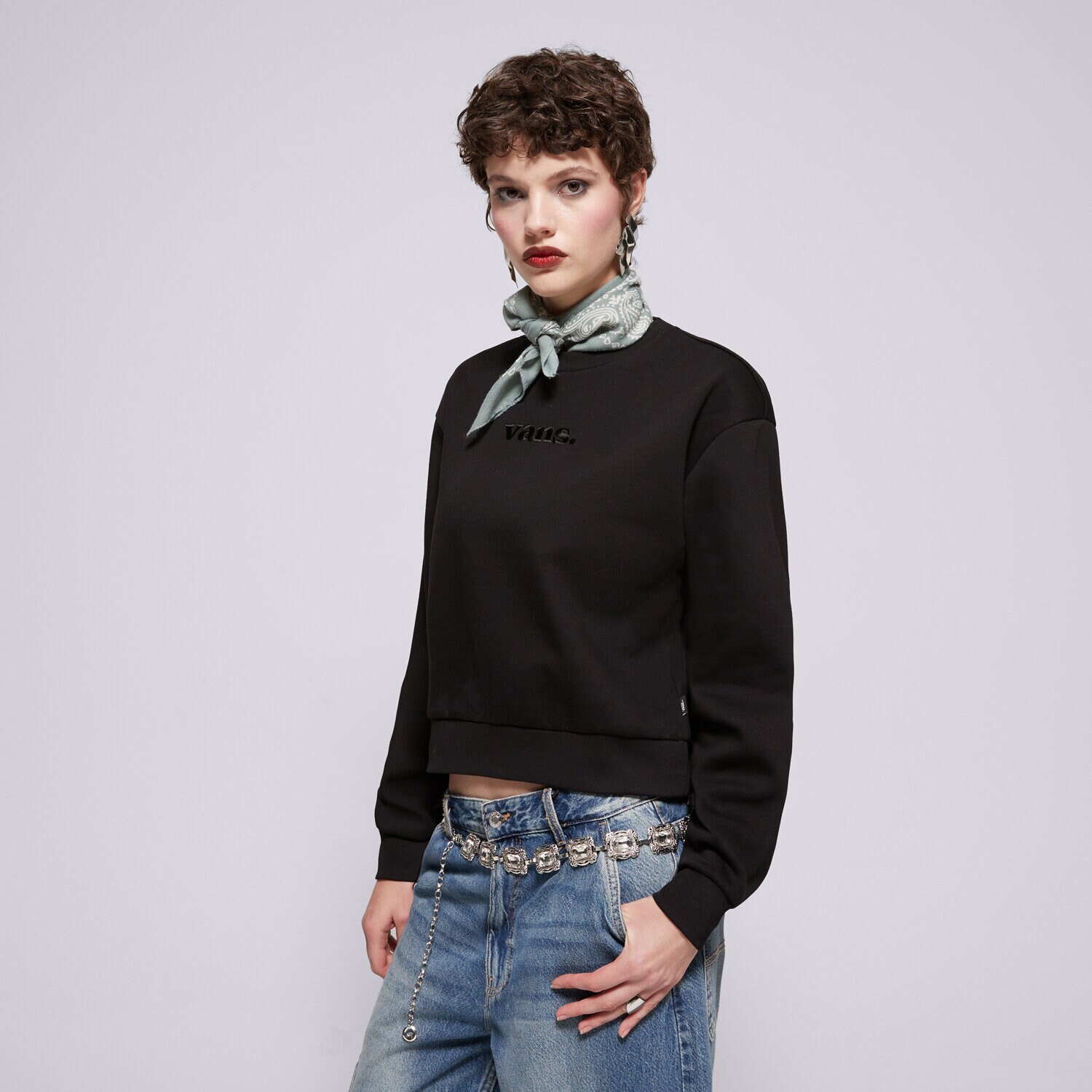 Femei bluză VANS BLUZĂ W ESSENTIAL FT RLX CREW VN000JF5BLK Negru