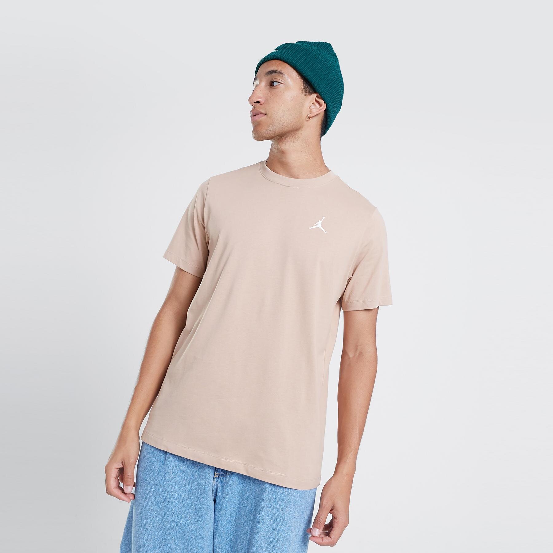 Bărbați tricou JORDAN TRICOU M J BUSTIERĂND GFX SS CREW3 FB7468-200 Bej