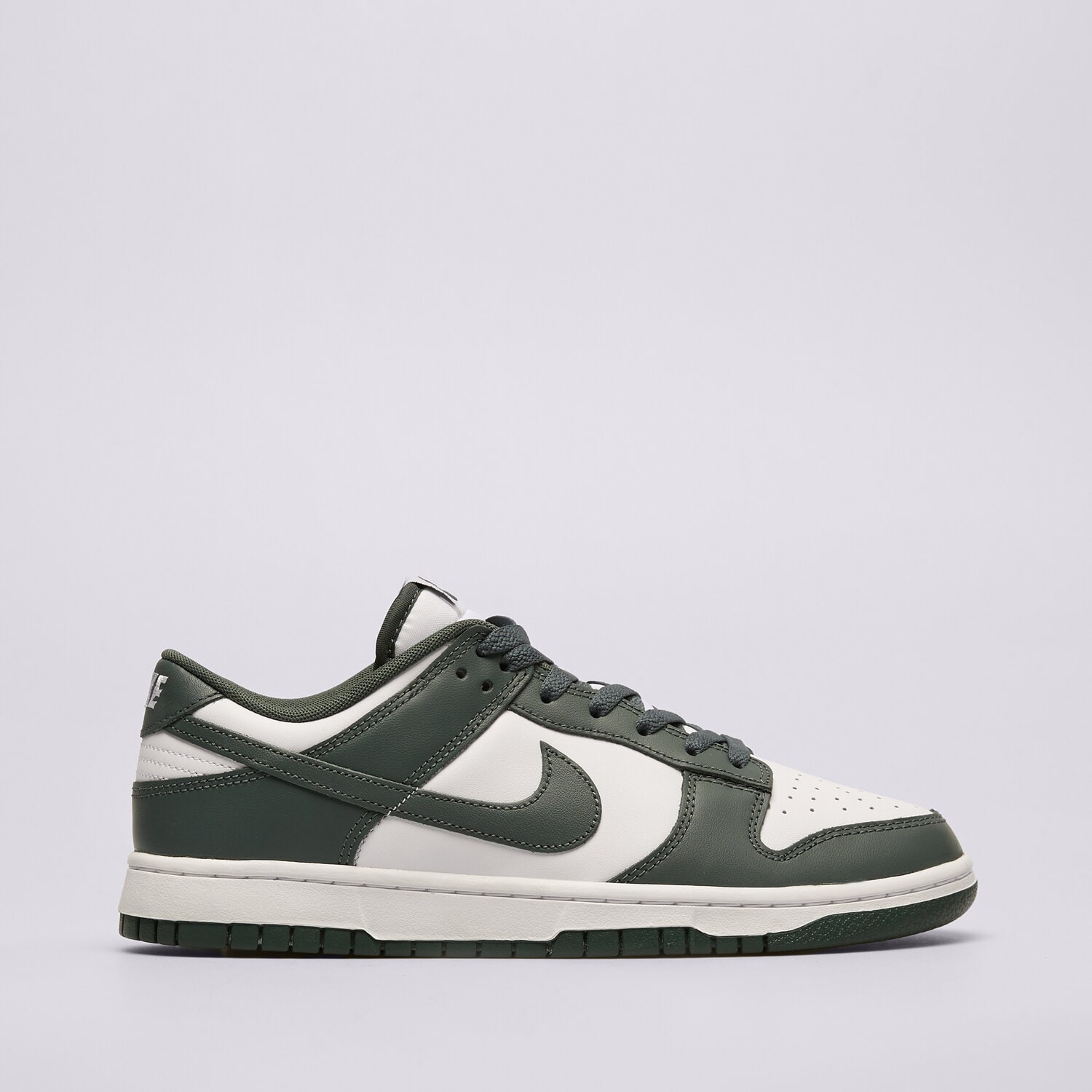 Barbați pantofi sport NIKE DUNK LOW RETRO DV0833-111 Verde