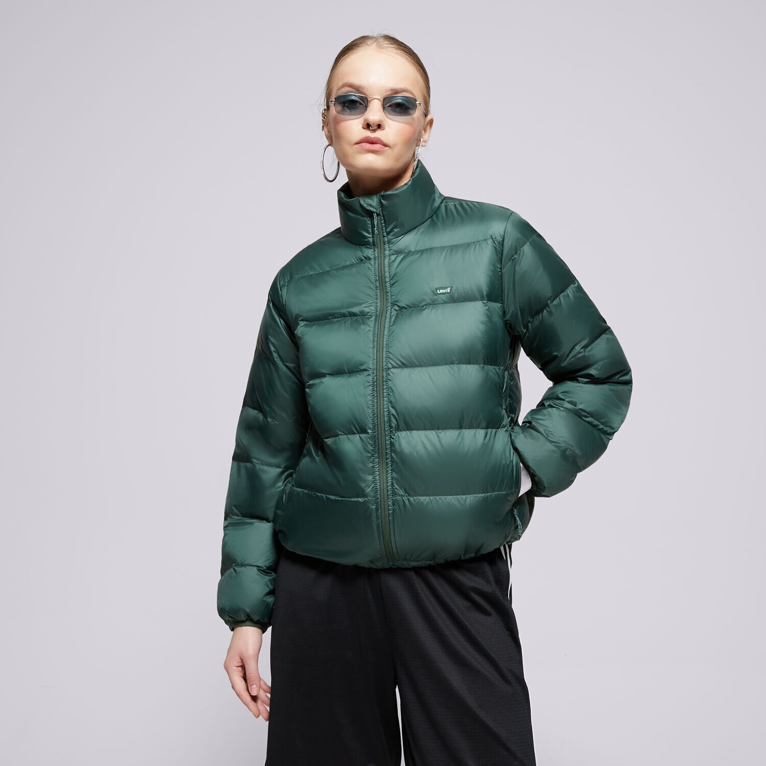 Femei geacă de iarnă LEVI'S JACHETĂ DE IARNĂ WMS PACKABLE DOWN JACKET GREENS A8320-0008 Verde