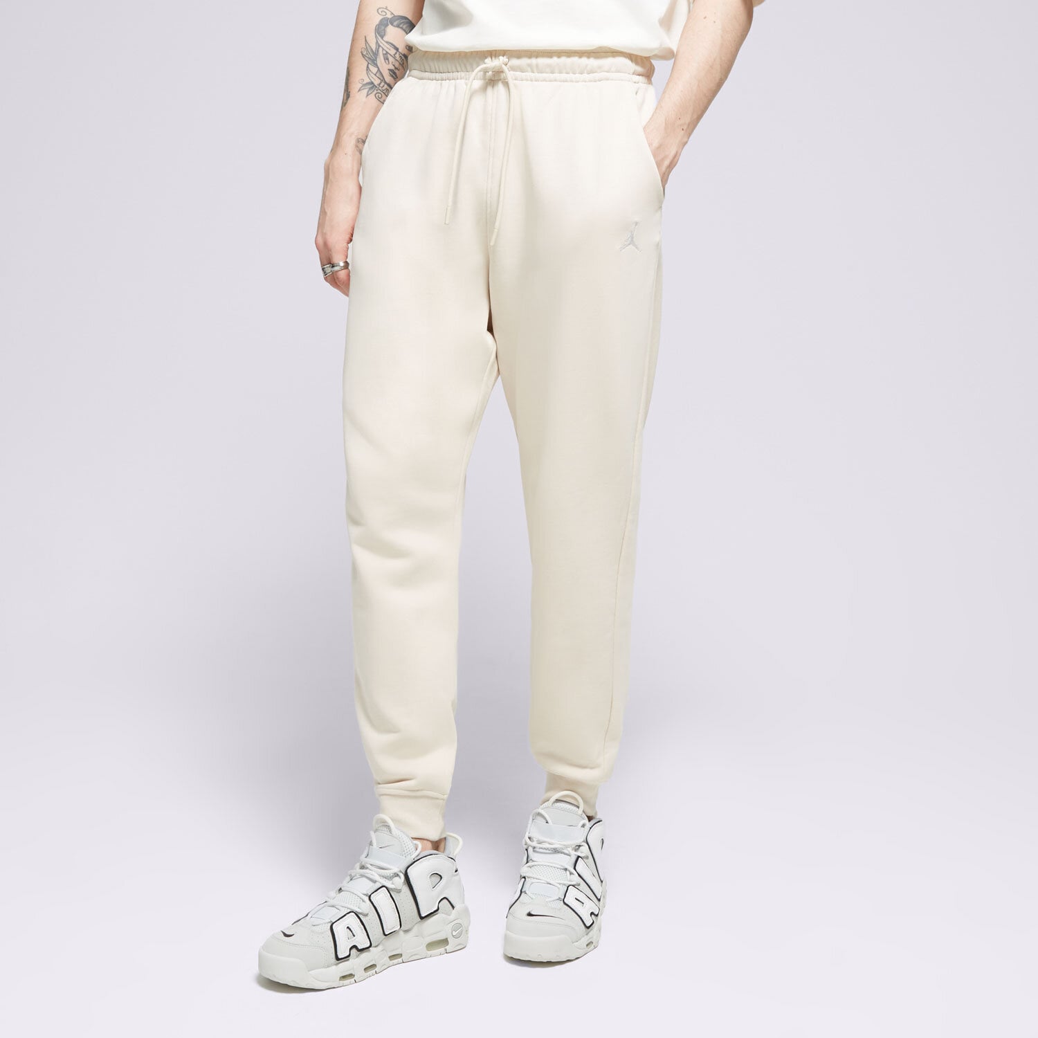 Bărbați pantaloni PANTALONI  M JORDAN ESS FLC PANT LB FQ7761-203 Bej