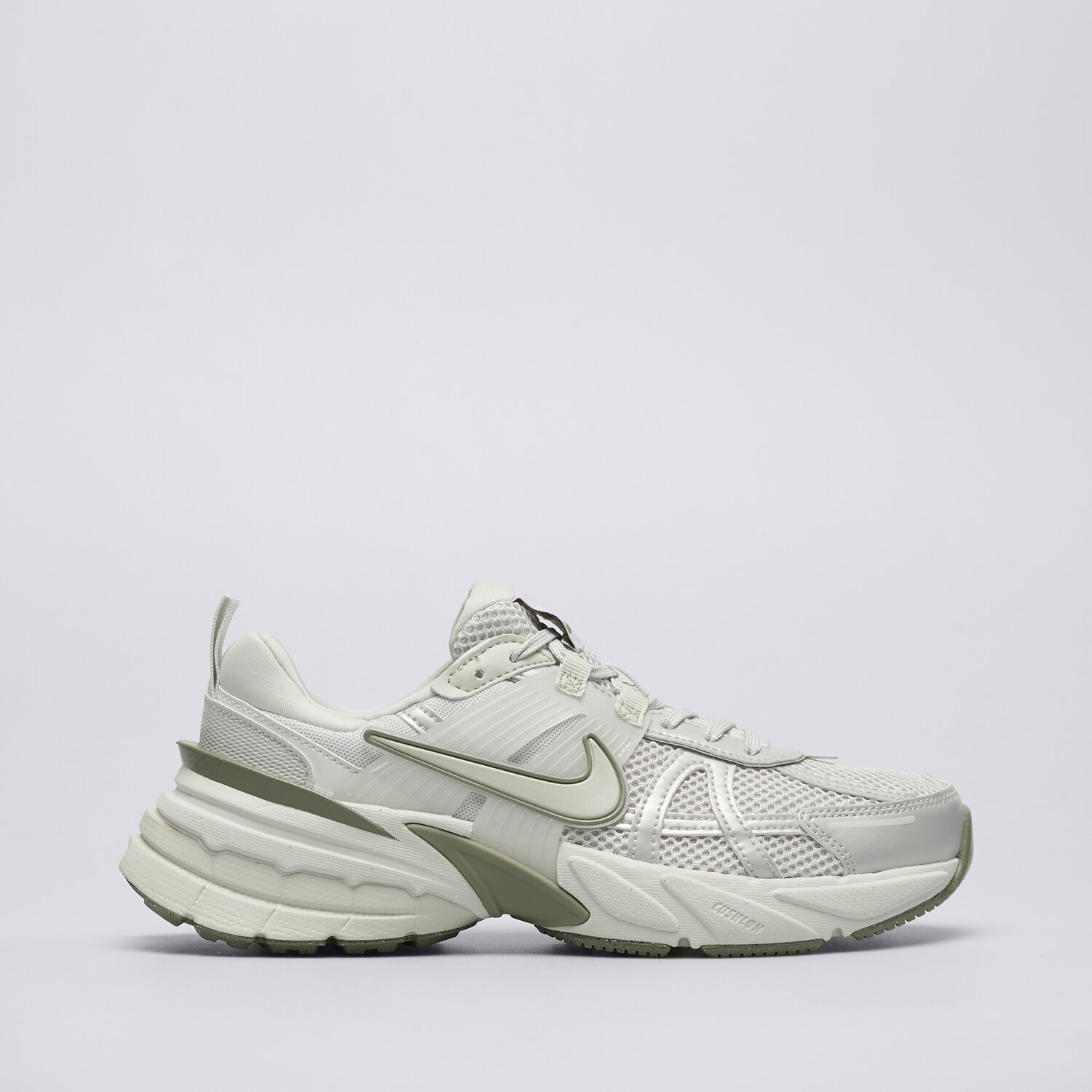 Femei pantofi sport NIKE V2K RUN  FD0736-006 Alb