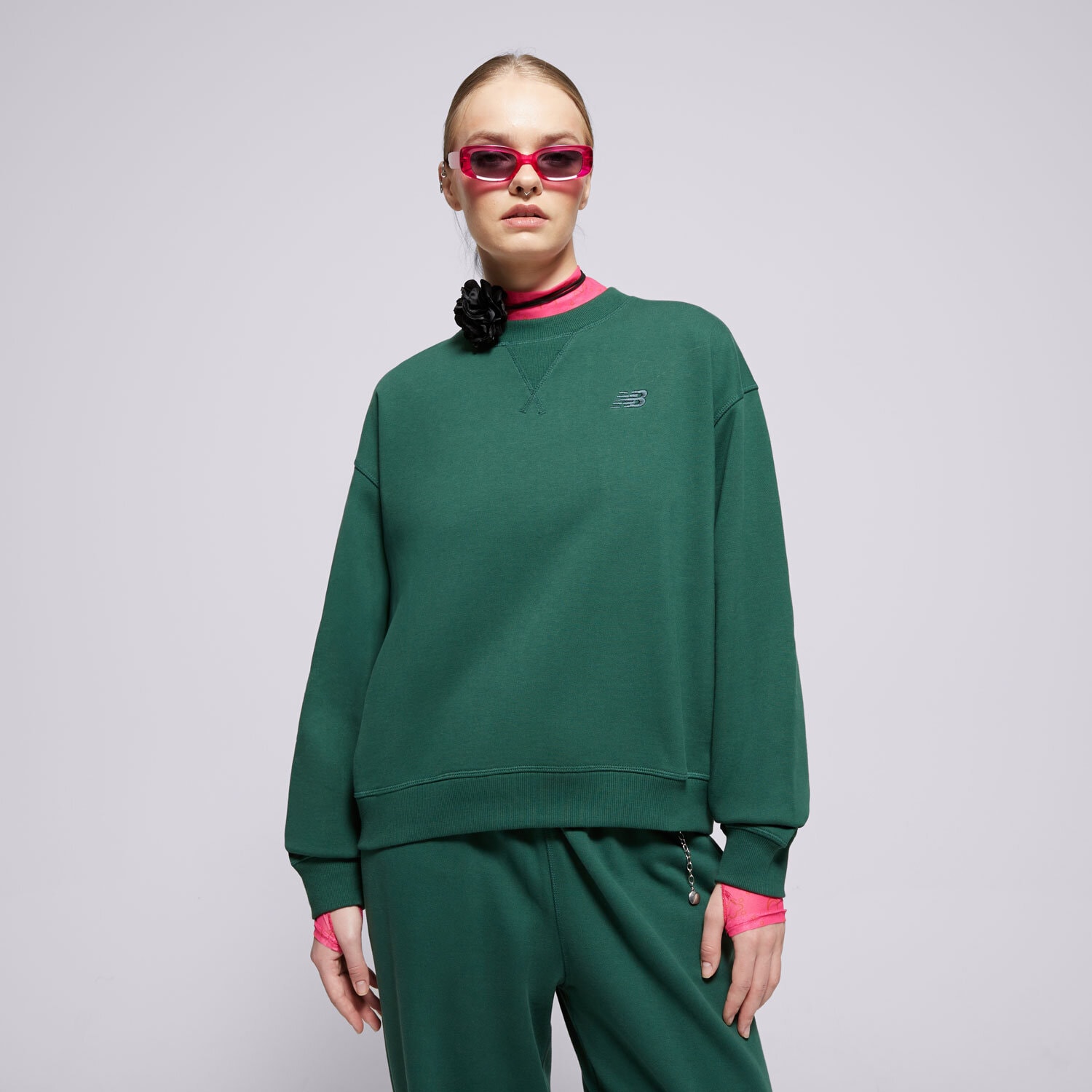 Femei bluză NEW BALANCE BLUZĂ ATHLETICS FRENCH TERRY CREW WT41500NWG Verde