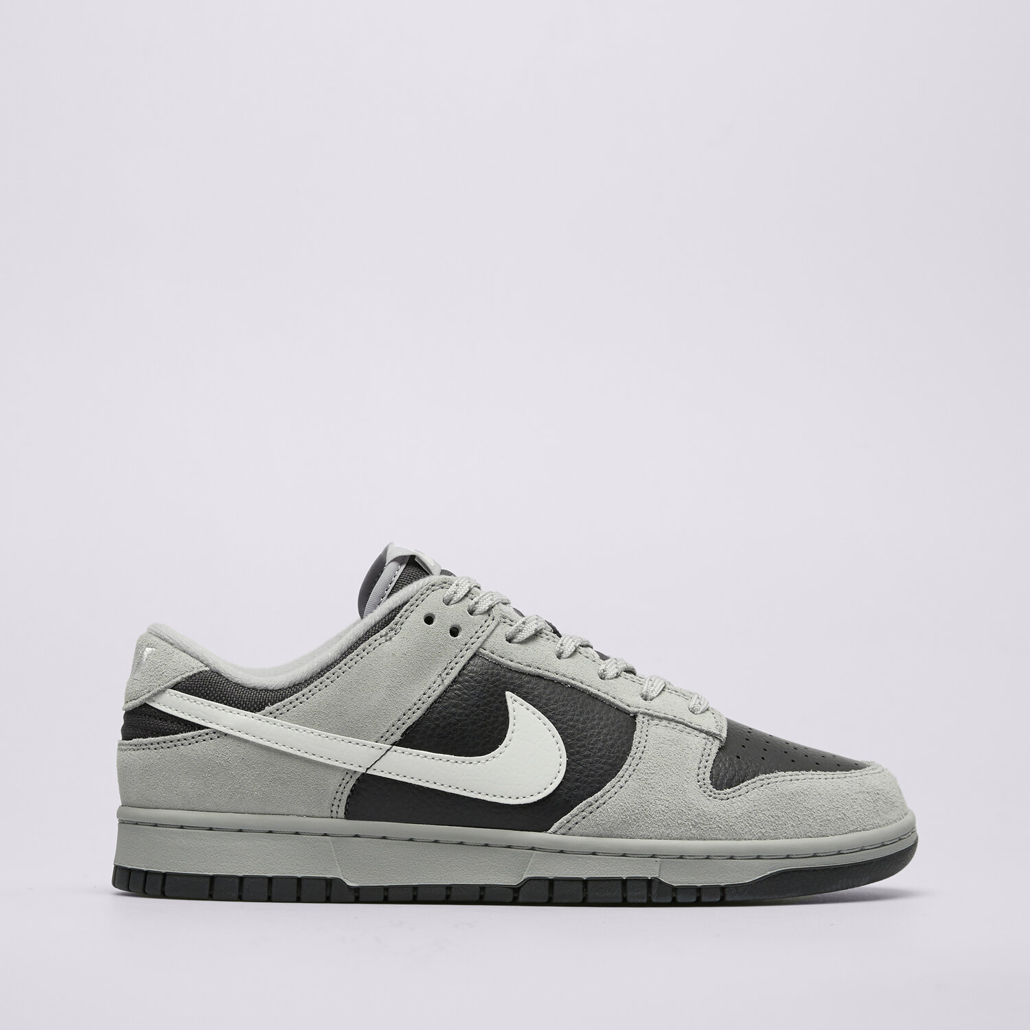 Barbați pantofi sport NIKE DUNK LOW HV2532-001 Gri