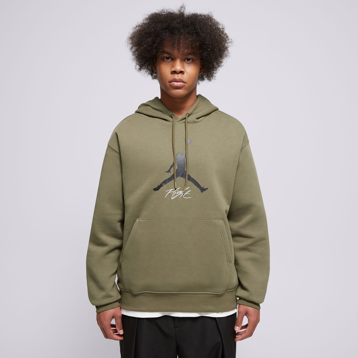 Bărbați bluză JORDAN BLUZĂ CU GLUGĂ M J ESS FLC BASELINE HOODIE FD7545-222 Kaki