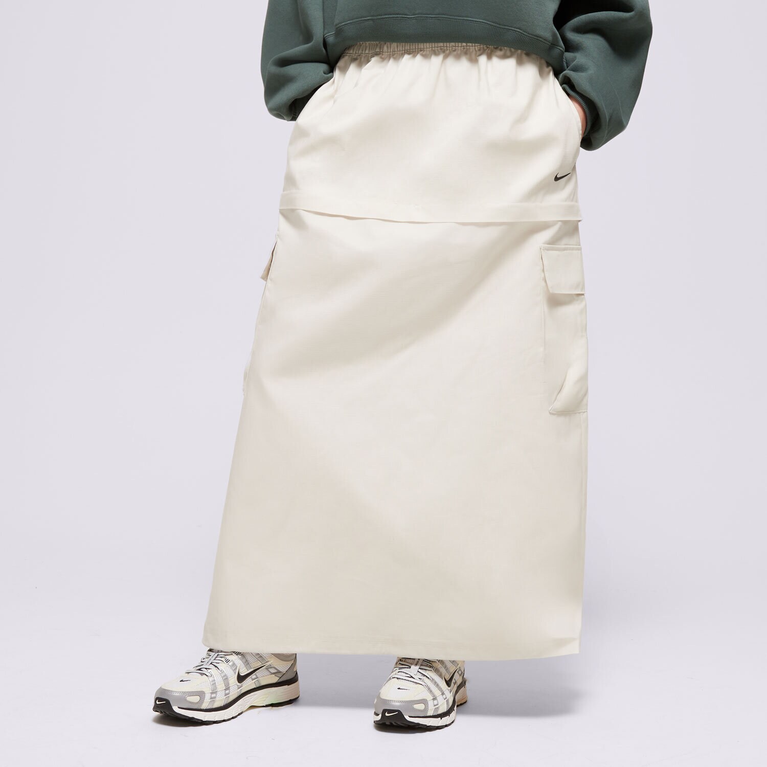 Femei rochii și fuste NIKE FUSTĂ W NSW ESSTL WVN MR CGO MDI SKT FV7503-104 Bej