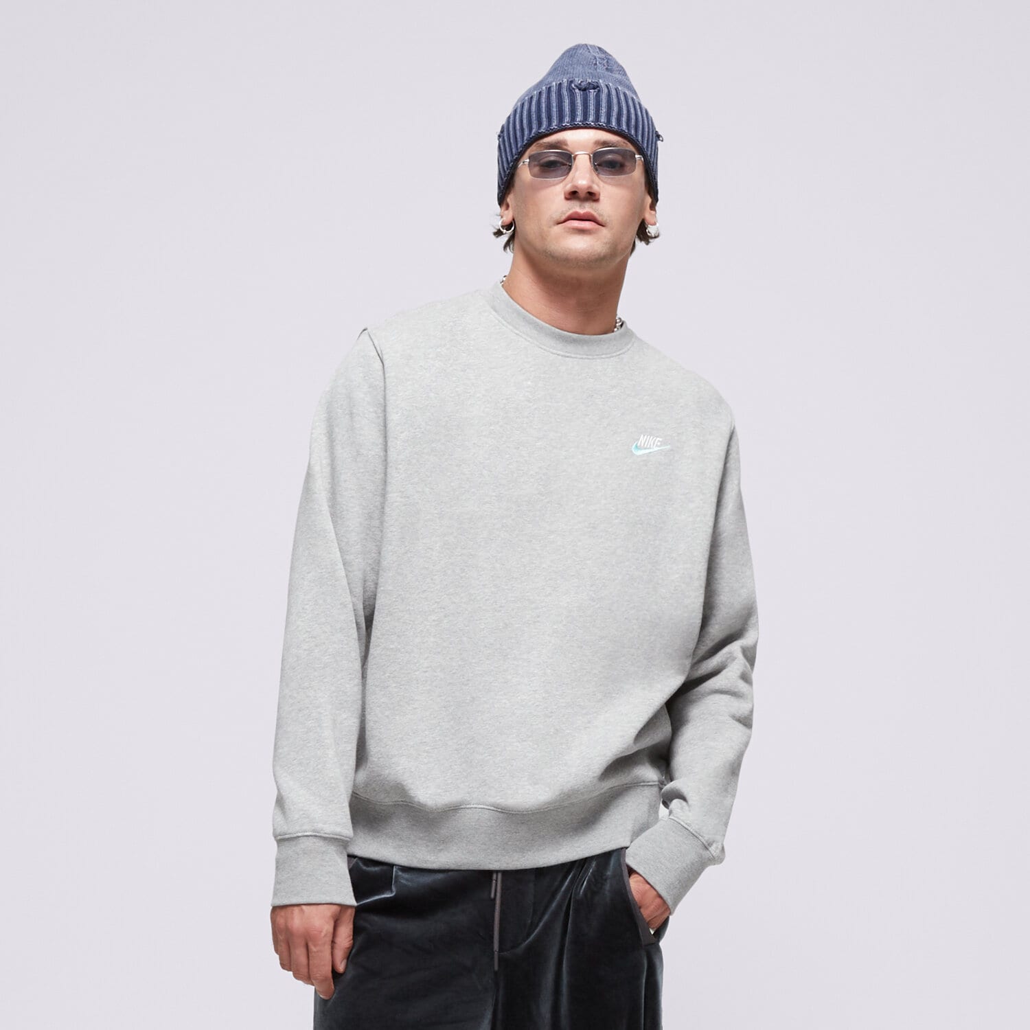 Bărbați bluză NIKE BLUZĂ M NSW CLUB DT CREW BB ESSENTIALS DQ8383-065 Gri