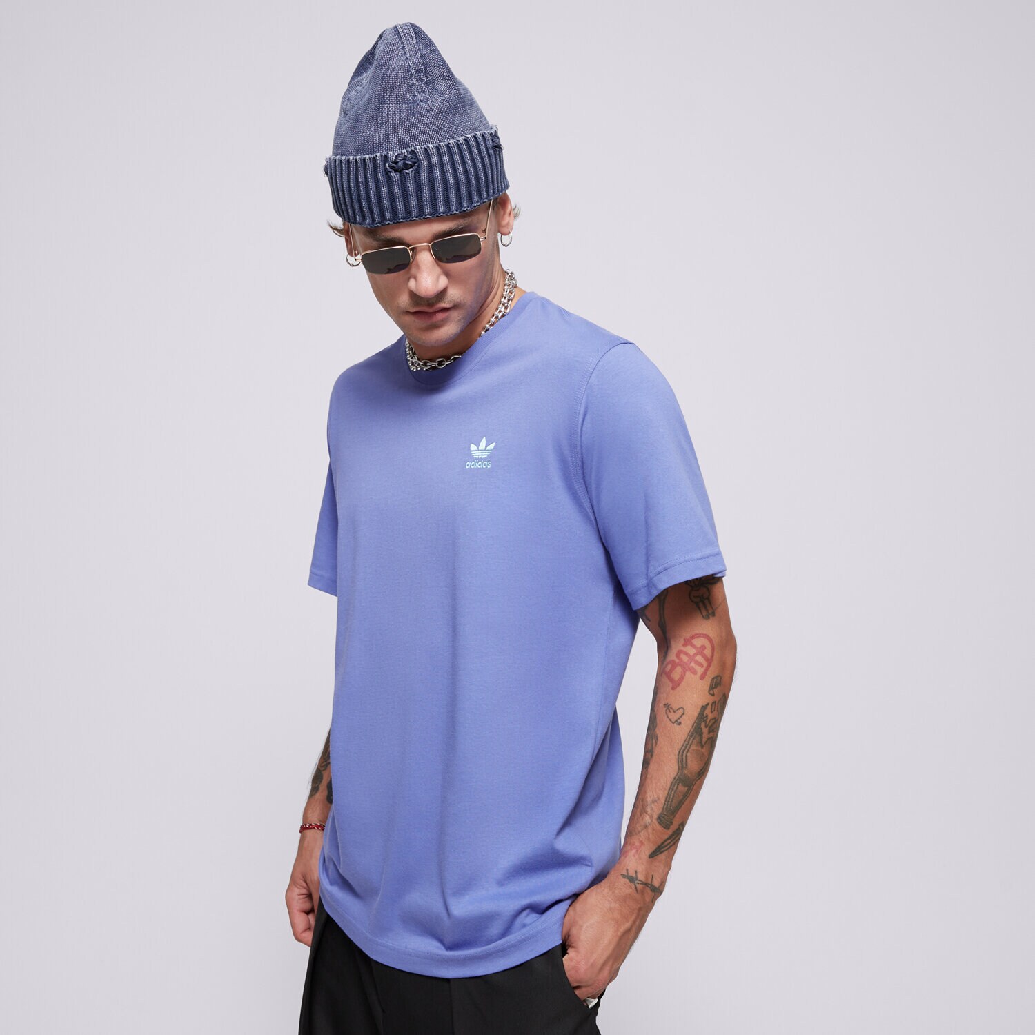 Bărbați tricou ADIDAS TRICOU ESS TEE IZ2107 Albastru