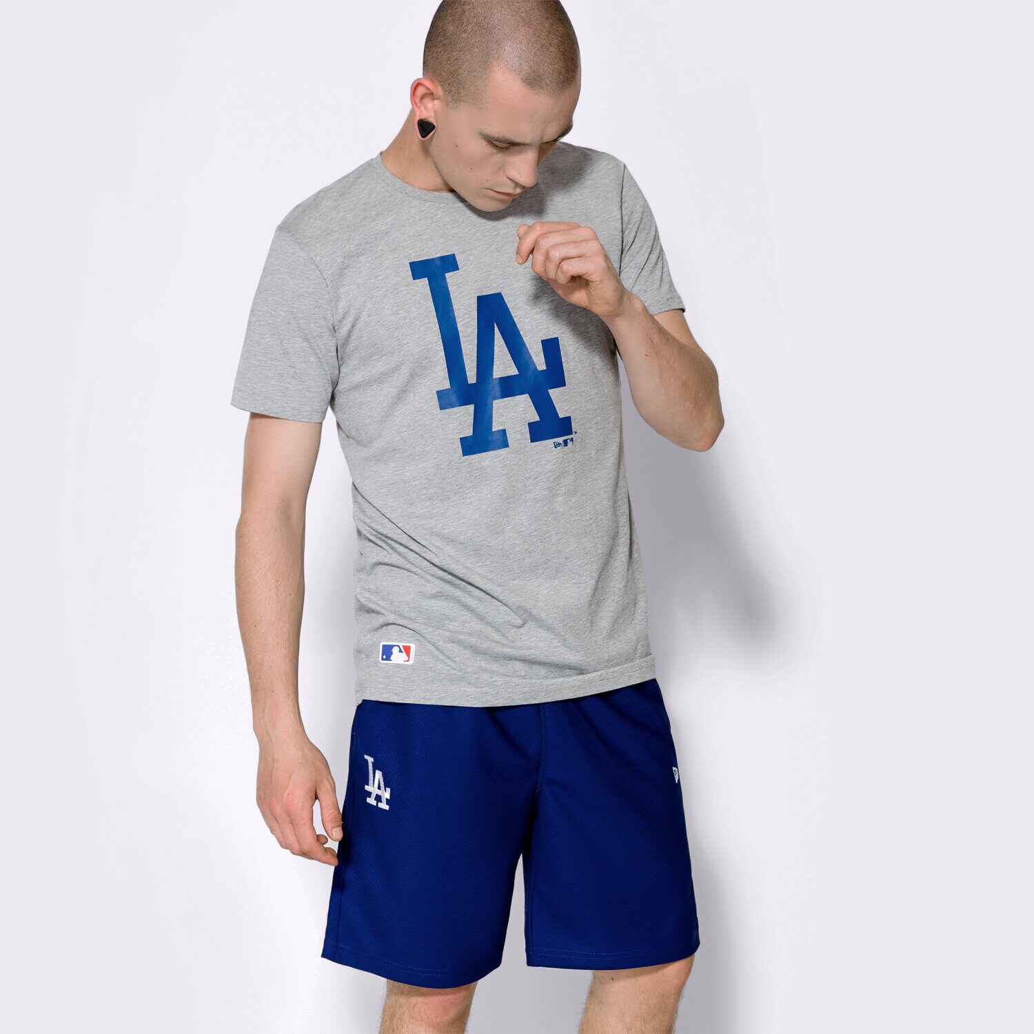 Bărbați tricou NEW ERA TRICOU LS MLB BASIC TEE LA DODGERS 11204002 Gri