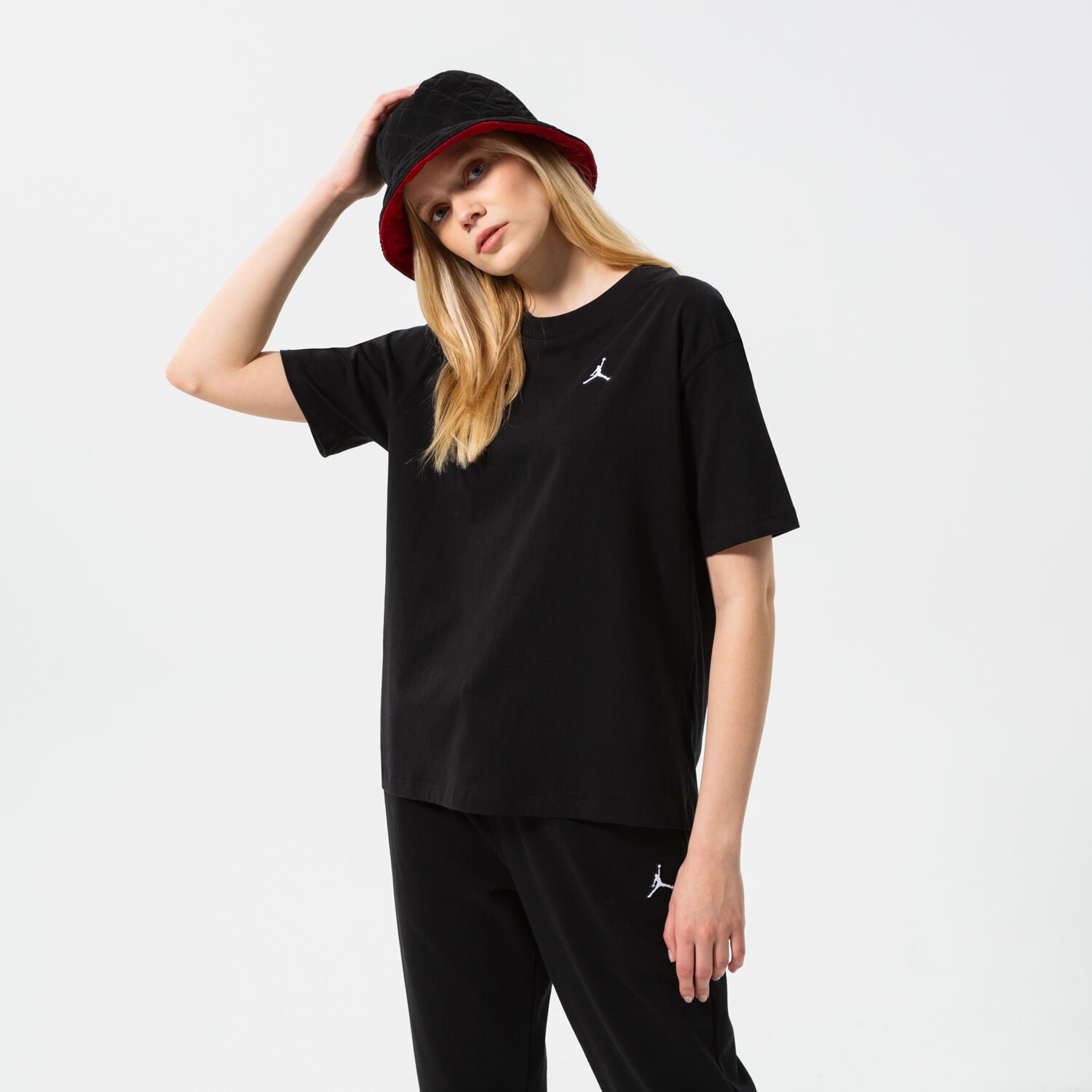Femei tricou JORDAN TRICOU ESSENTIAL TEE DM5029-010 Negru