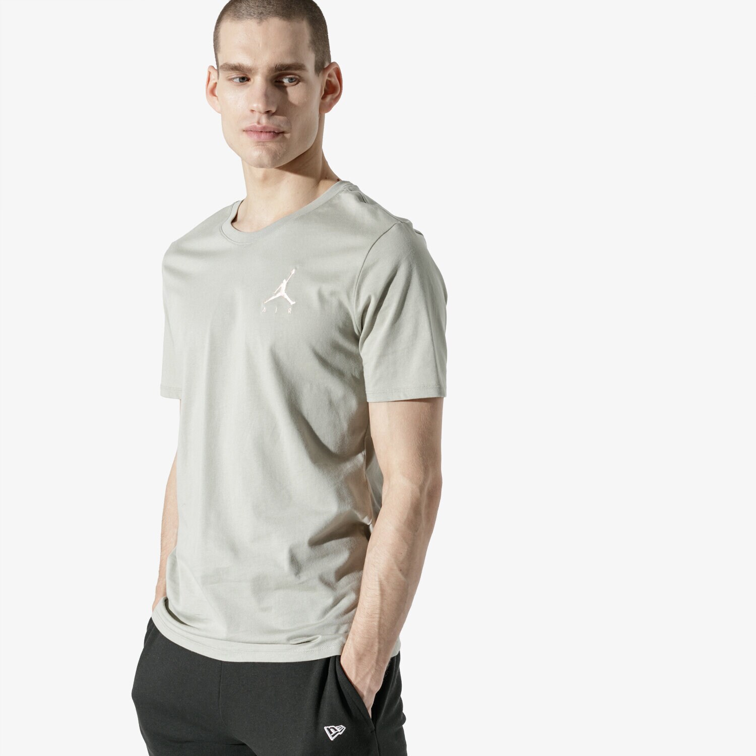 Bărbați tricou JORDAN TRICOU SS M JSW TEE JMPMN AIR EMBRD AH5296-334 Verde