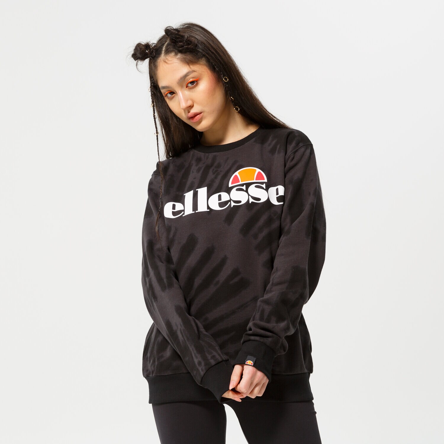 Femei bluză ELLESSE BLUZĂ AGATA TIE DYE SWEATSHIRT BLK TD SGL11290053 Negru