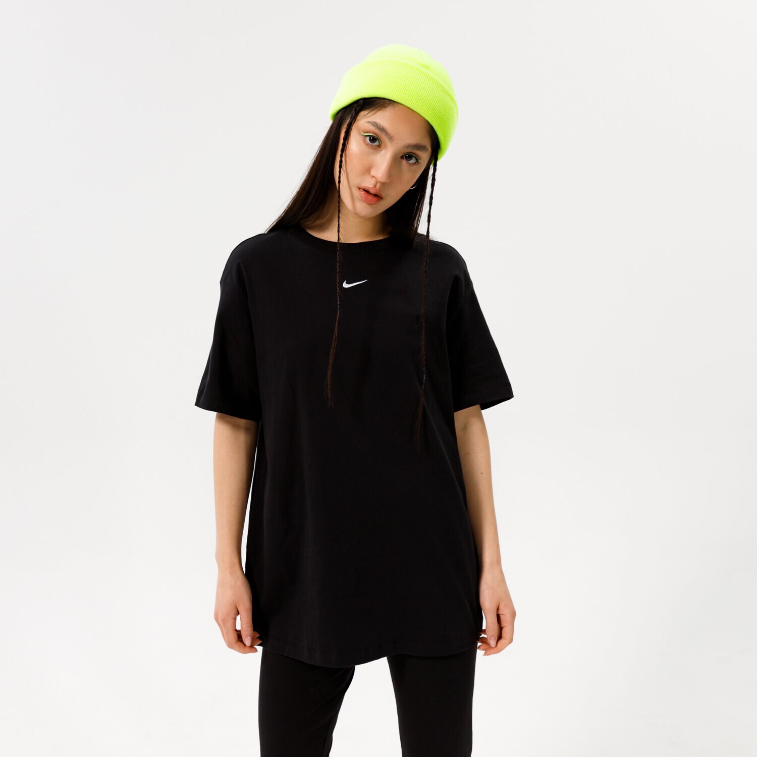 Femei tricou NIKE SPORTSWEAR ESSENTIAL OVERSIZED TRICOU DN5697-010 Negru