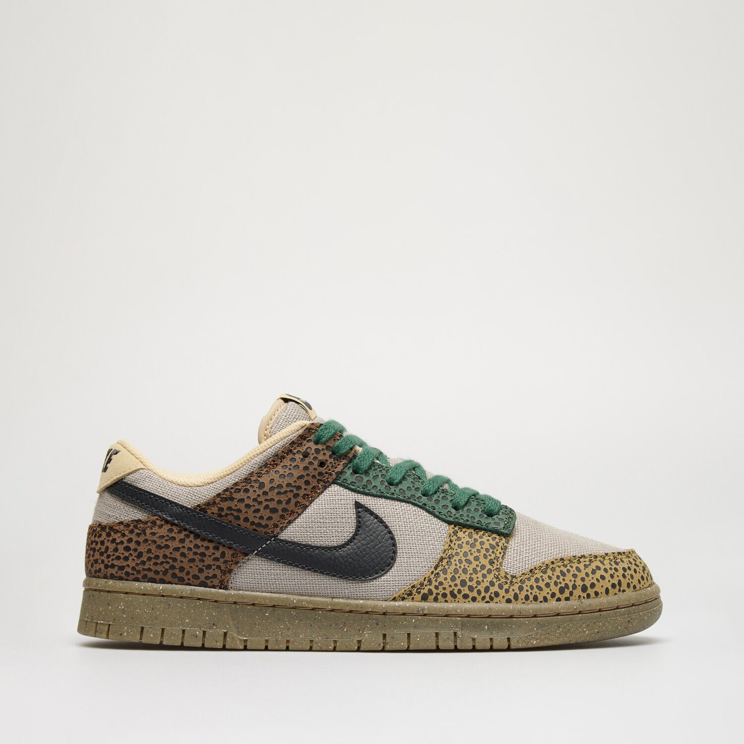 Barbați pantofi sport NIKE DUNK LOW DX2654-200 Mulicolor