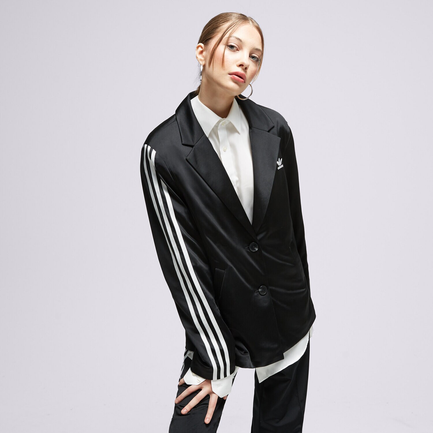 Femei bluză ADIDAS BLUZĂ 3S BLAZER IK0440 Negru