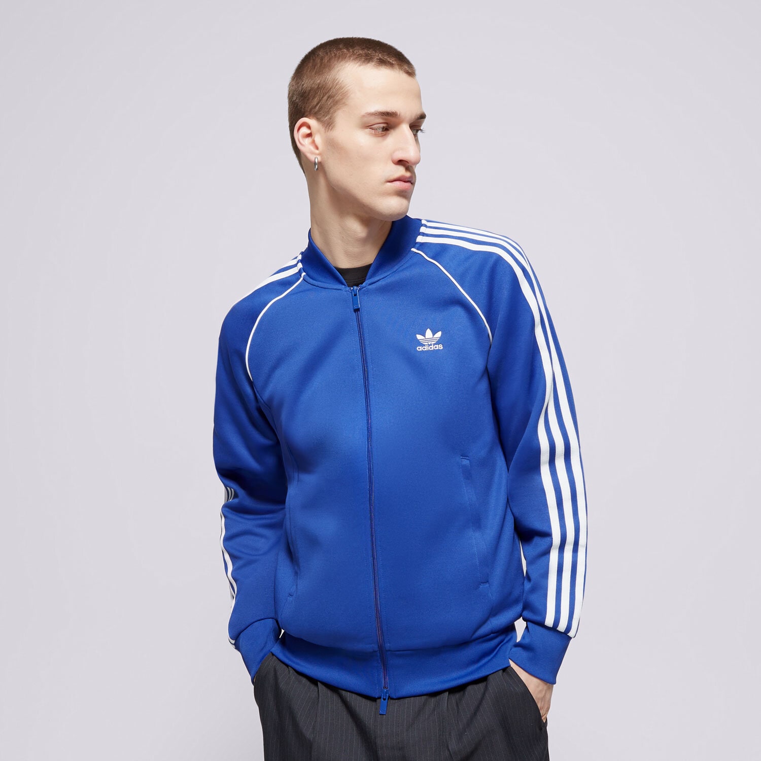 Bărbați bluză ADIDAS BLUZĂ SST TT IY9850 Albastru