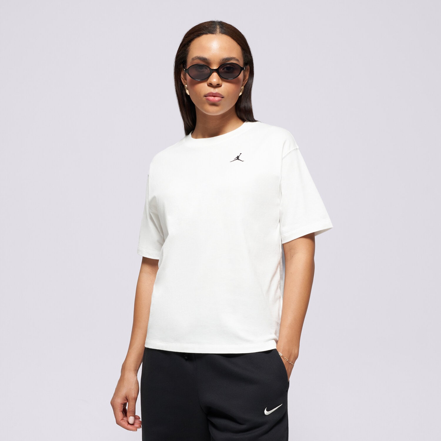 Femei tricou JORDAN TRICOU W J ESSEN GF TEE CORE 23 FN4500-101 Alb