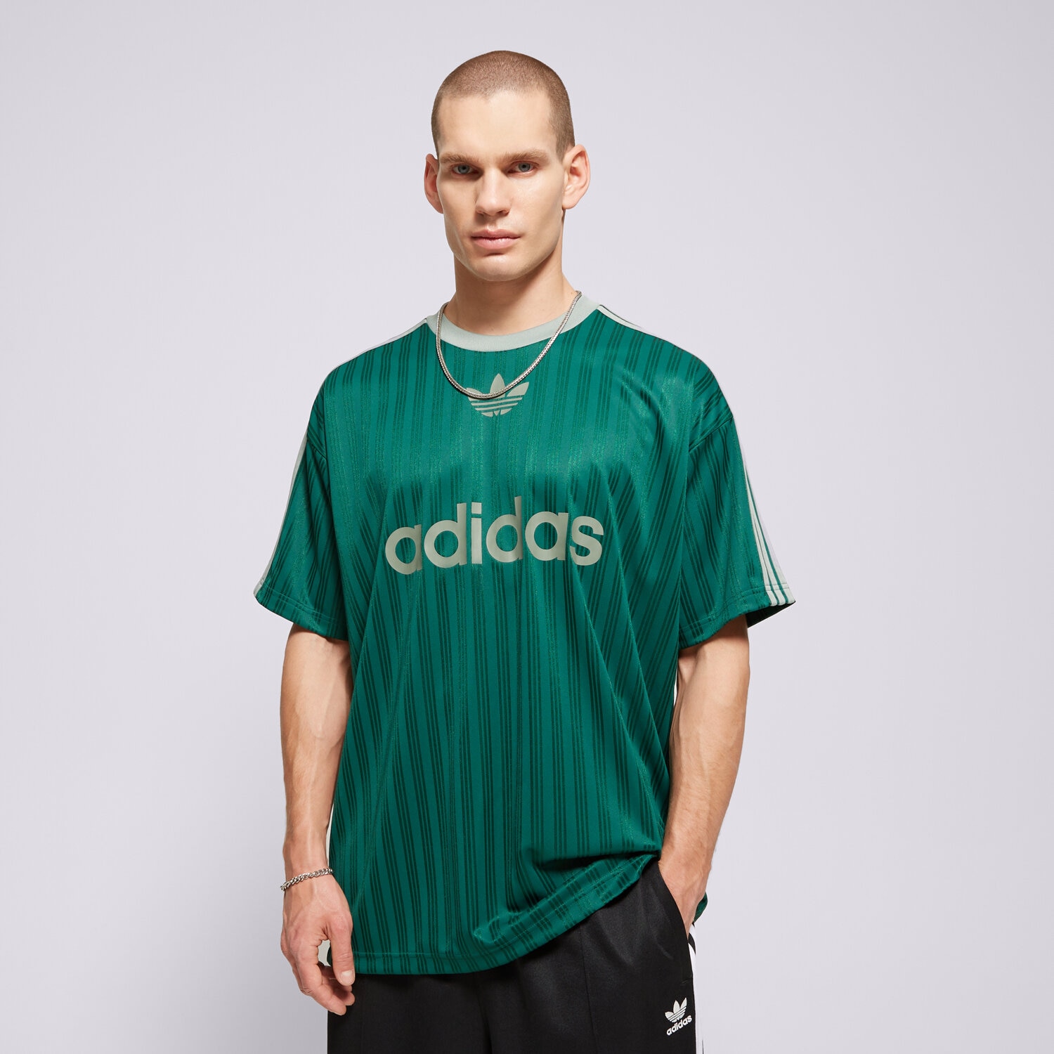 Bărbați tricou ADIDAS TRICOU ADICOLOR POLY T JP1028 Verde