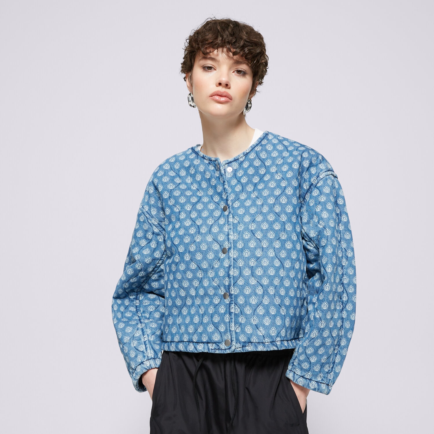 Femei jachetă LEVI'S JACHETĂ RUMER QUILTED LINER SHRT 001FR-0004 Albastru
