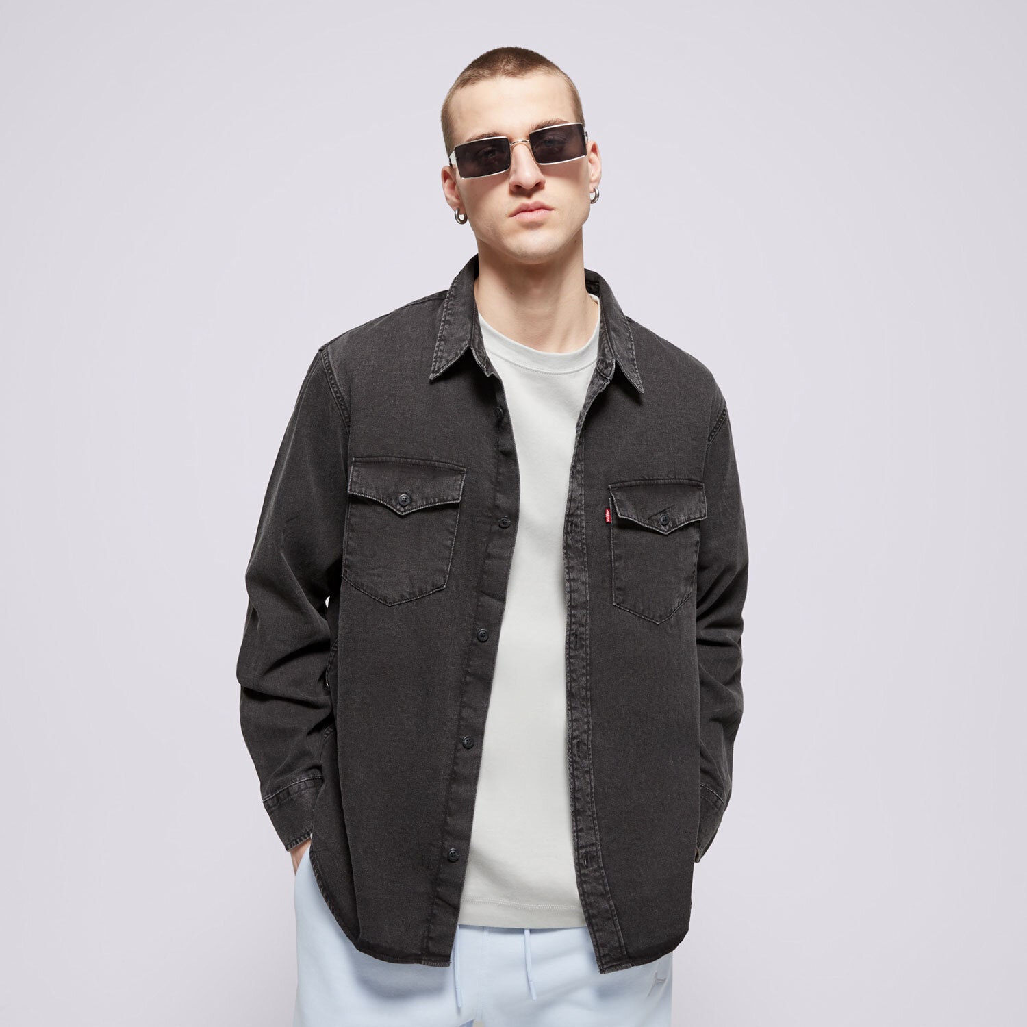 Bărbați tricou LEVI'S CĂMAșĂ RELAXED FIT WESTERN GREYS A1919-0054 Negru