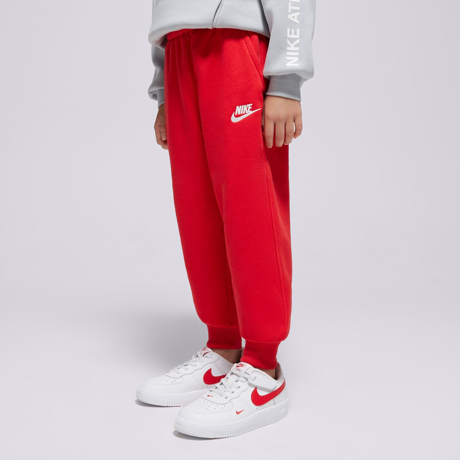 Pantaloni pentru copii NIKE PANTALONI  K NSW CLUB FLC JGGR LBR BOY FD3008-657 Roșu