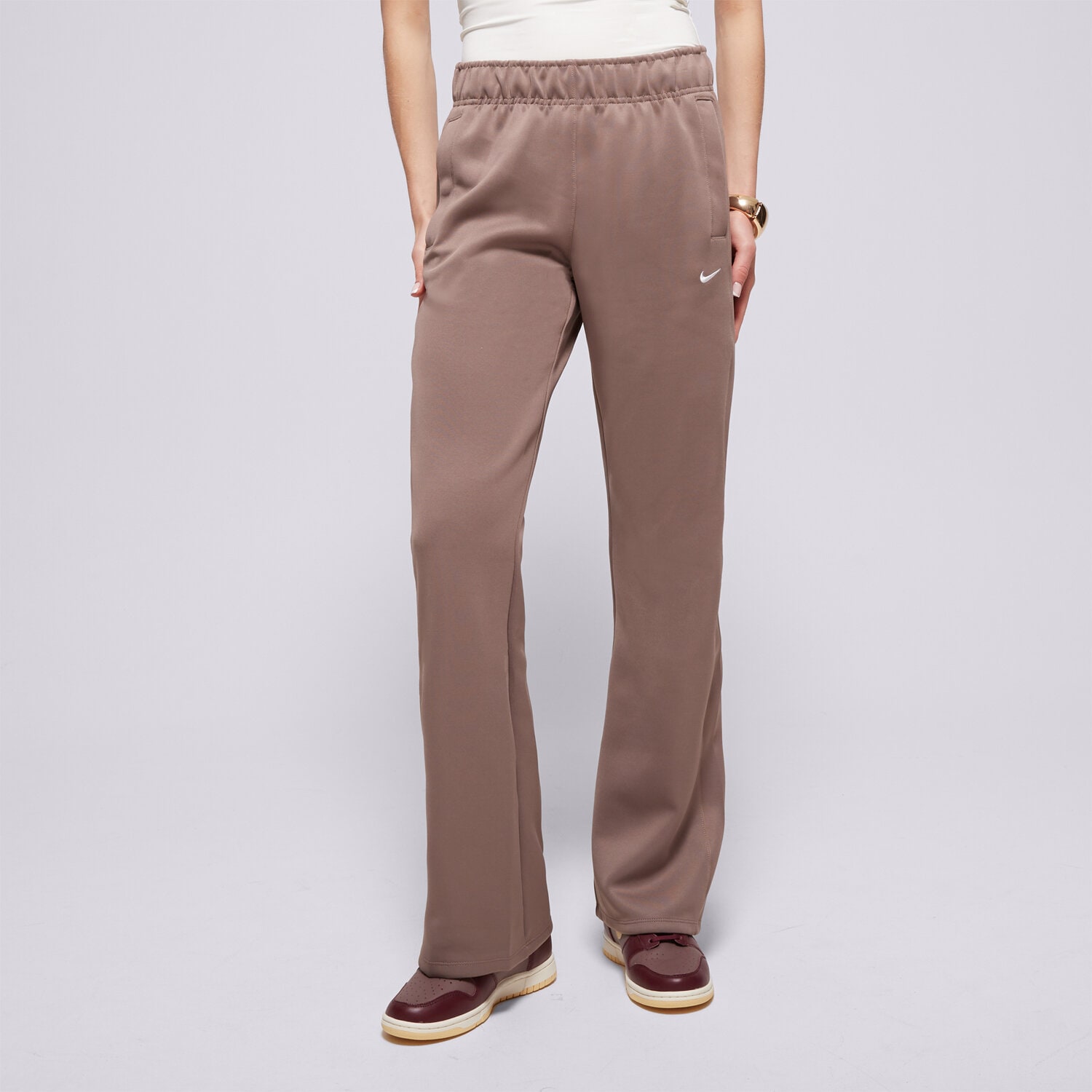 Femei pantaloni NIKE PANTALONI  W NSW NK WR MR POLY KNIT PNT HJ1016-233 Maro