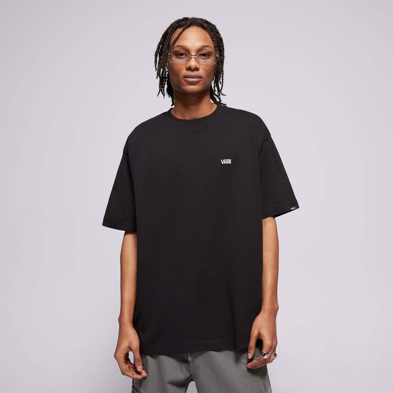 Bărbați tricou VANS TRICOU LEFT CHEST II LOOSE SS VN000P1PBLK1 Negru