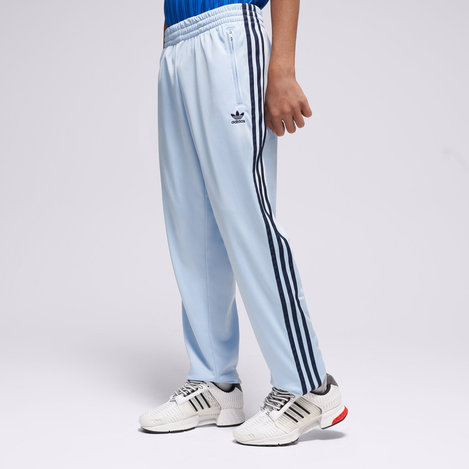 Pantaloni pentru copii ADIDAS PANTALONI  FIREBIRD PANTS BOYS JD1633 Albastru
