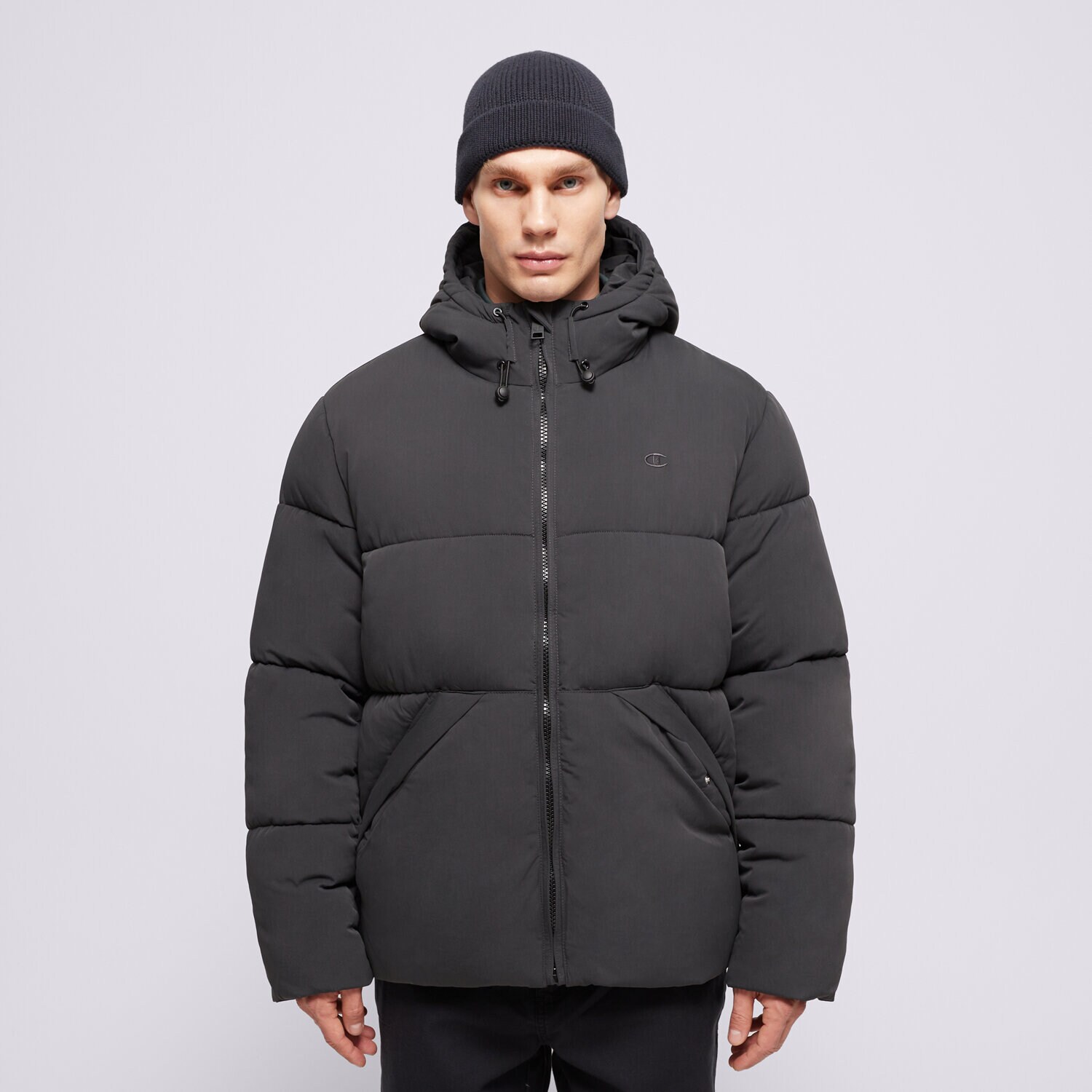 Bărbați eacă de iarnă CHAMPION JACHETĂ DE IARNĂ HOODED JACKET 220347ES503 Negru