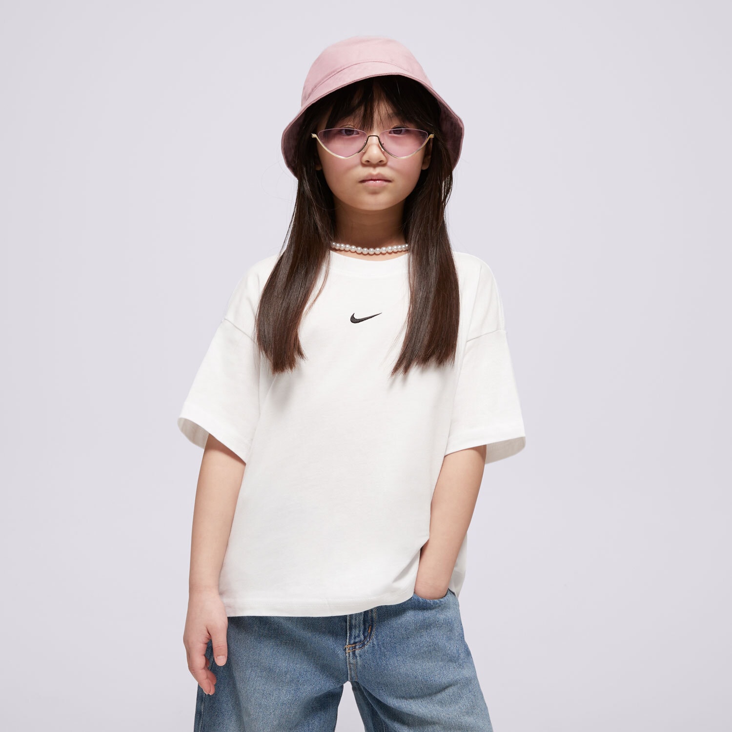 Copii tricou NIKE TRICOU G NSW TEE BOXY ESSNTL LBR GIRL FZ5559-100 Alb