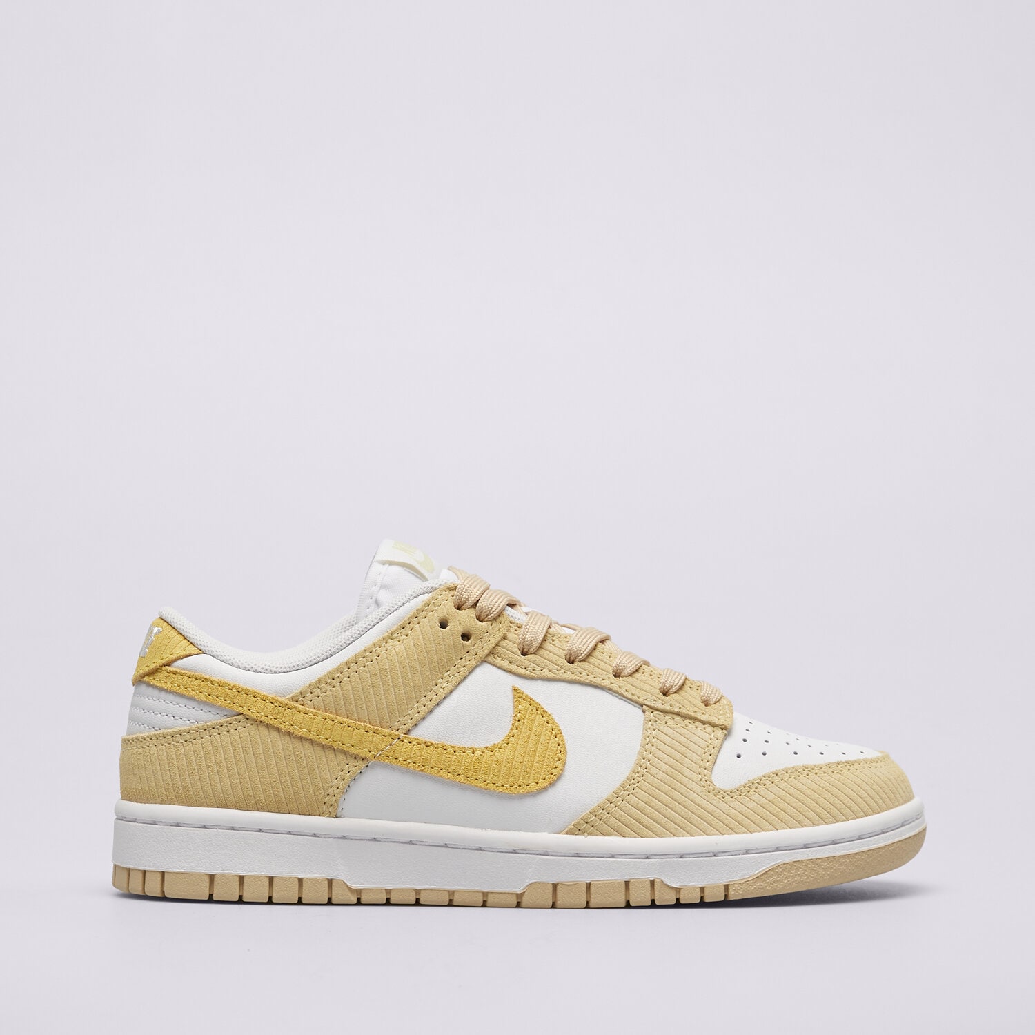 Femei pantofi sport NIKE DUNK LOW FN7167-700 Alb