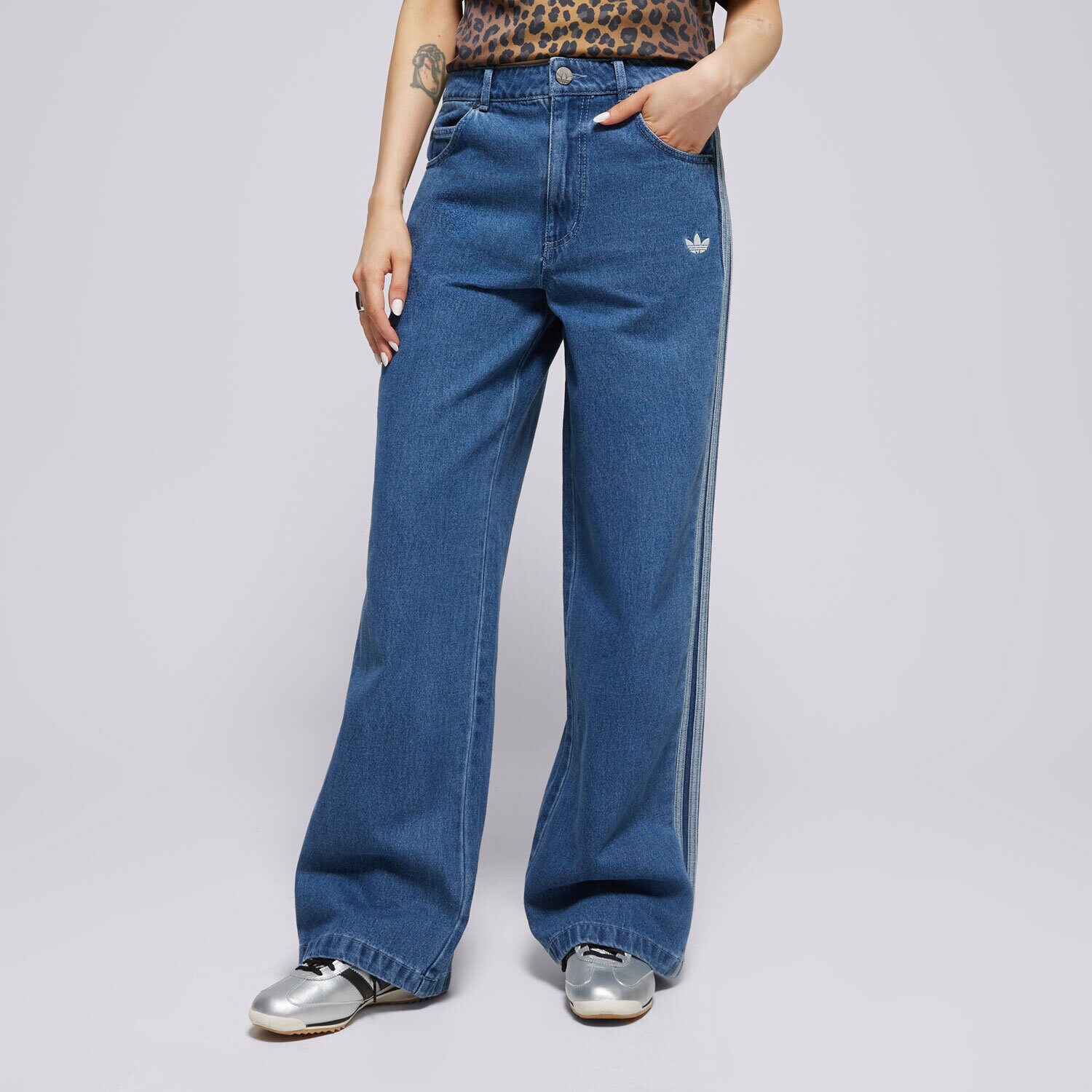 Femei pantaloni ADIDAS PANTALONI  DENIM 3S PANT JD2574 Albastru