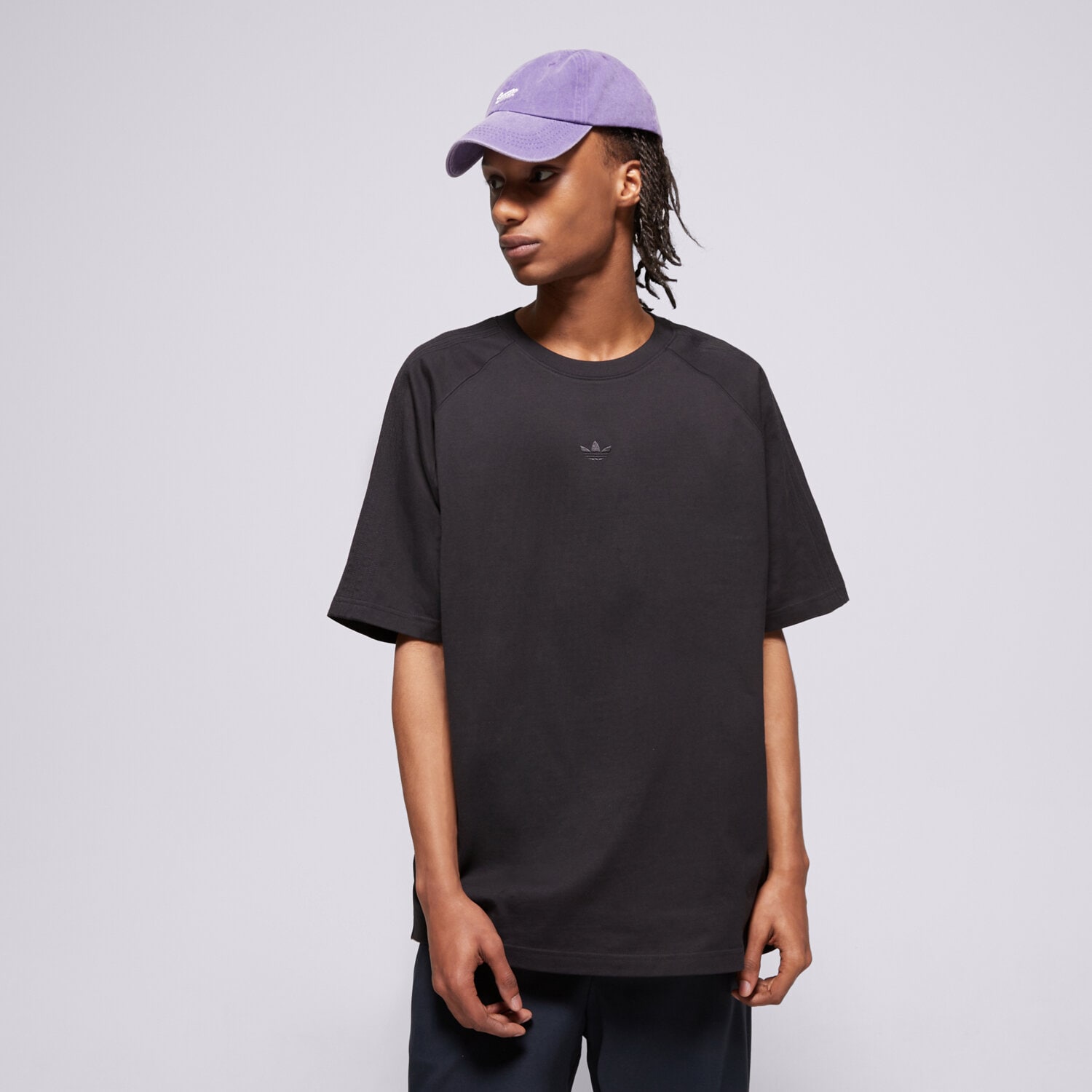 Bărbați tricou ADIDAS TRICOU P ESS TEE JC9570 Negru