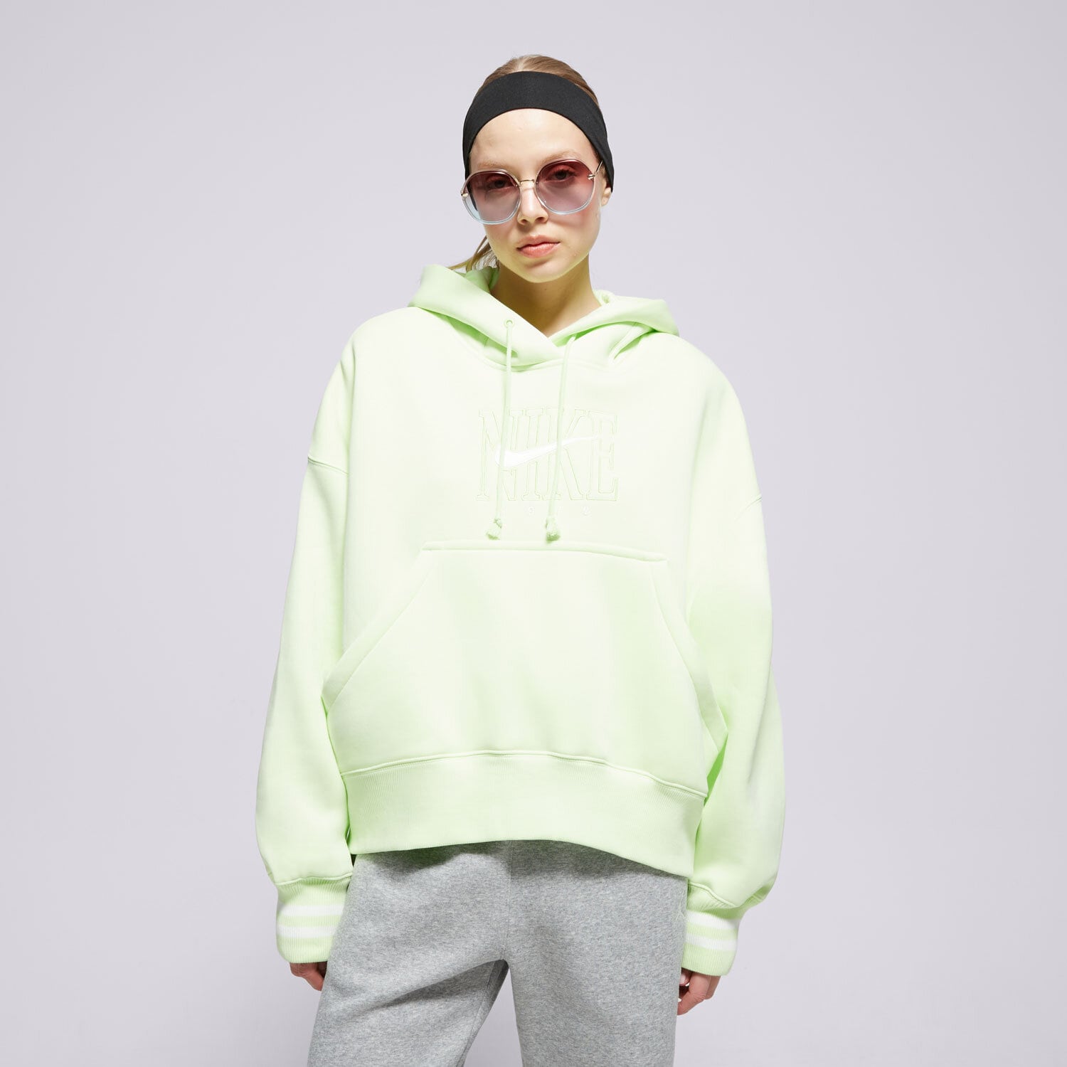 Femei bluză NIKE BLUZĂ CU GLUGĂ W NSW PHNX FLC OOS GX PO HDY IB1984-360 Verde