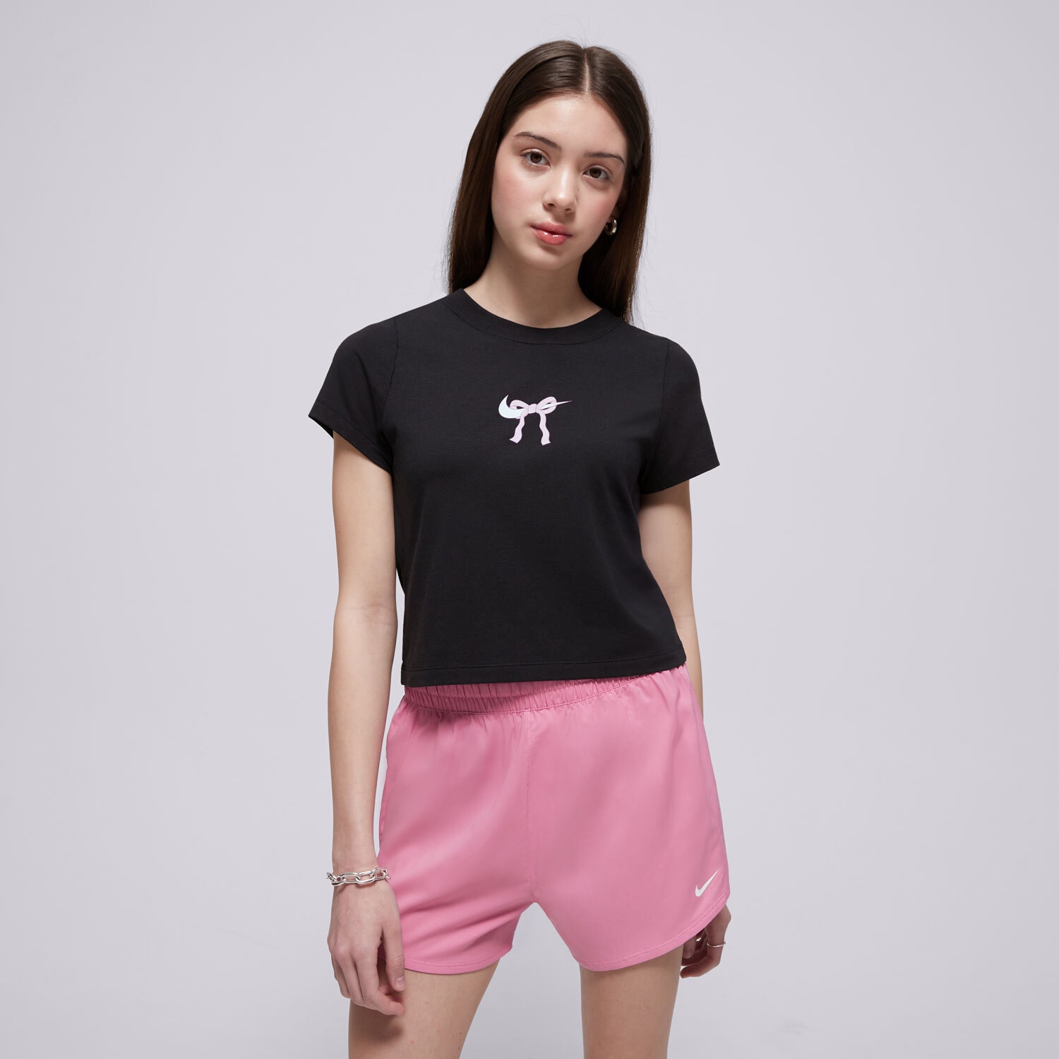 Copii tricou NIKE TRICOU G NSW TEE BOW GIRL HQ2344-010 Negru
