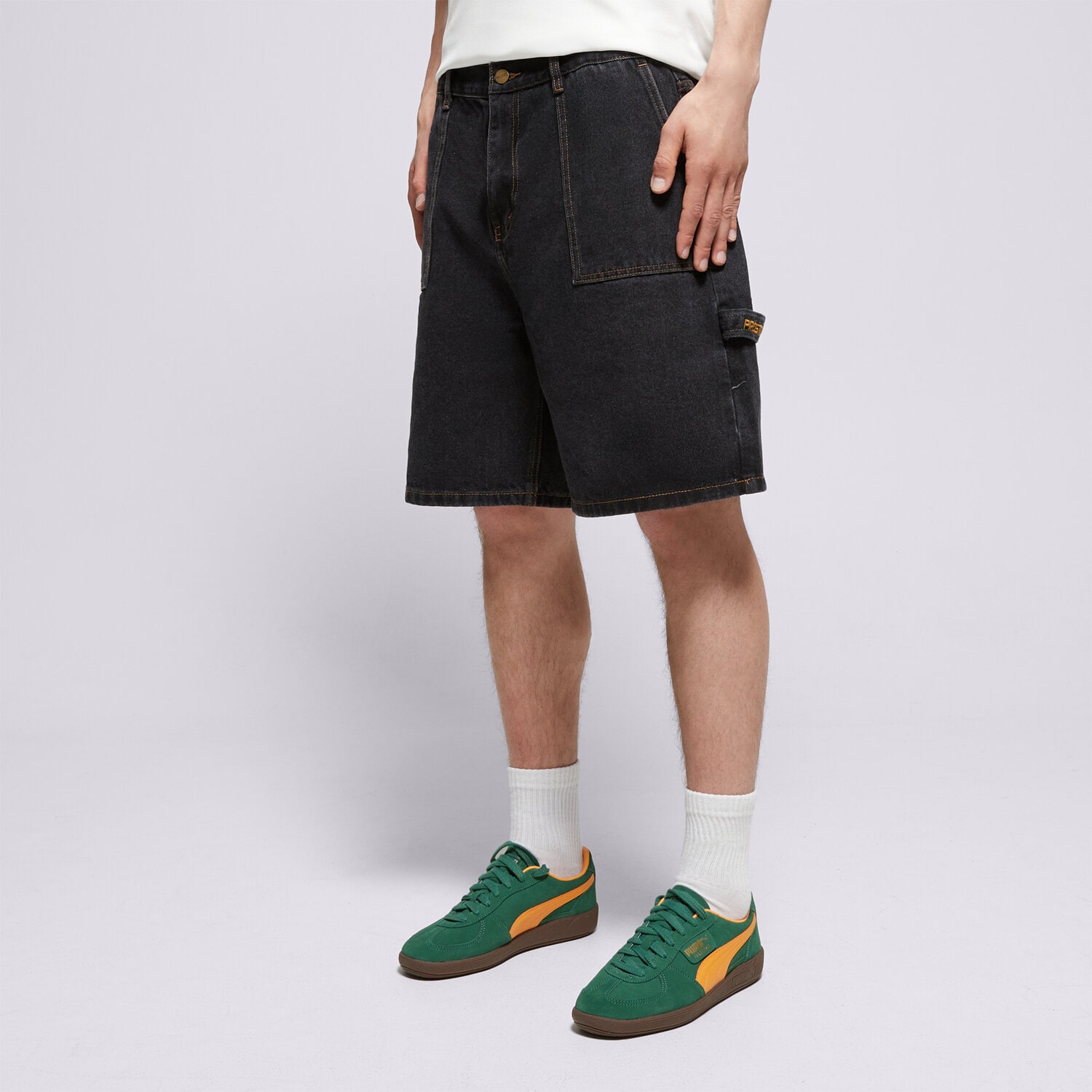 Femei pantaloni scurți PROSTO PANTALONI SCURȚI JEANS SHORTS BAGGY ZAXX KL251MPAN7022 Negru