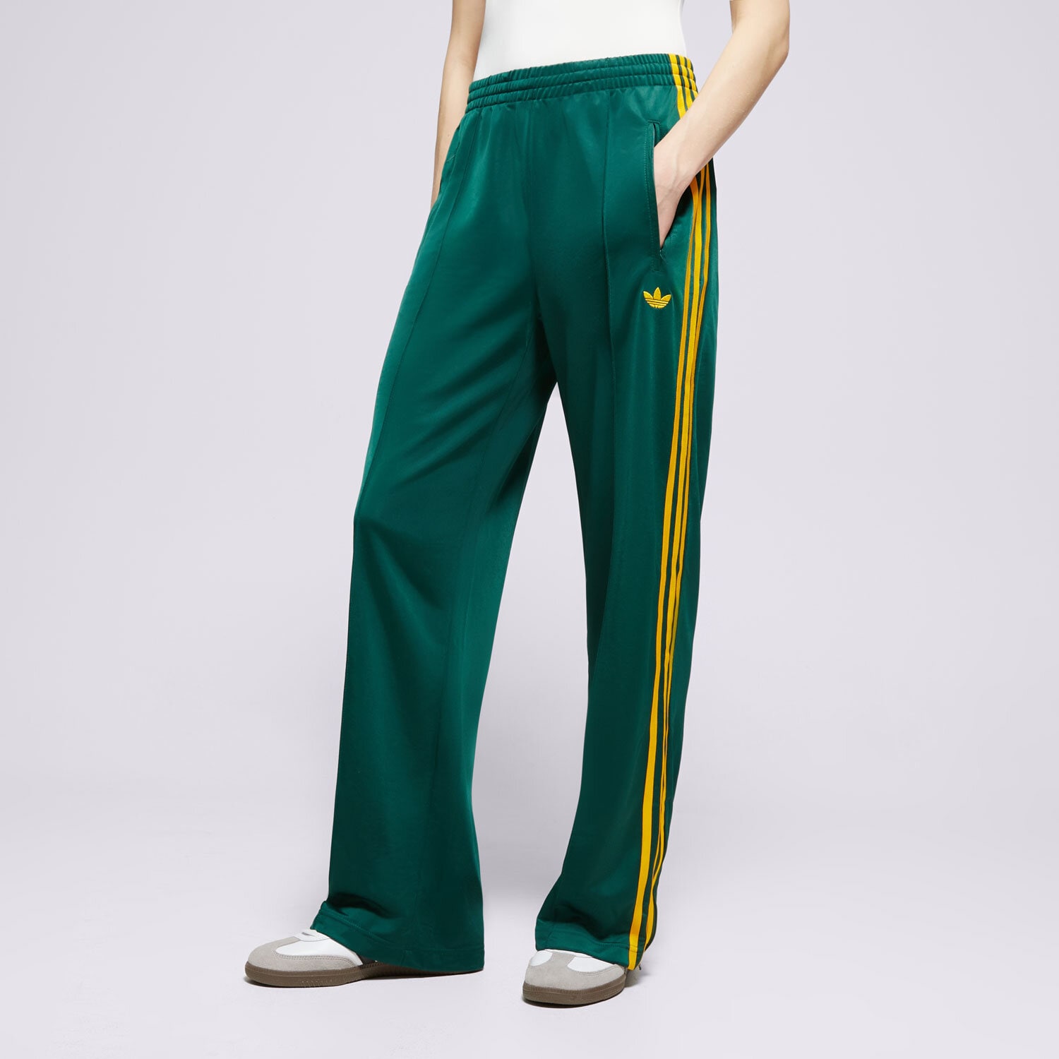 Femei pantaloni ADIDAS PANTALONI  FBIRD LOOSE TP JP2314 Verde