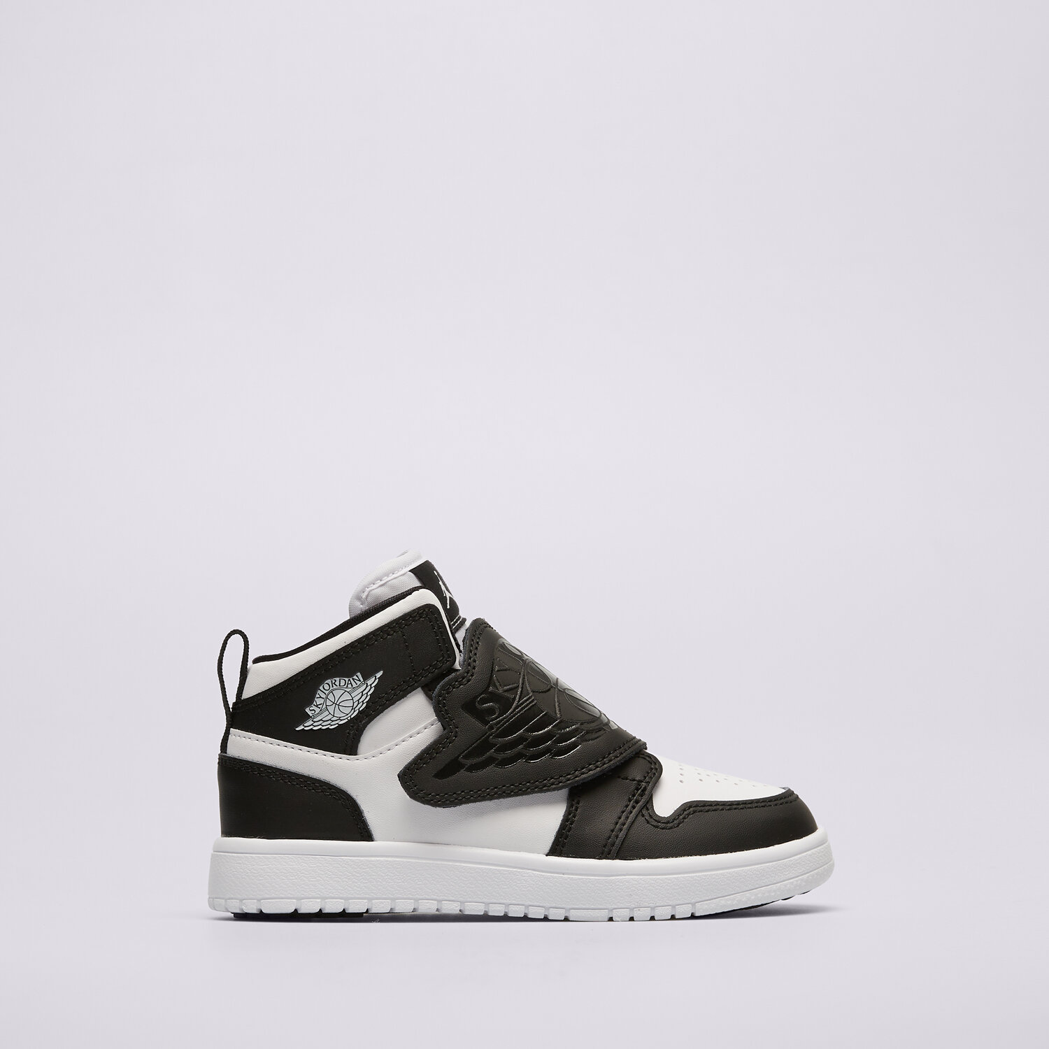 Copii pantofi sport SKY JORDAN  BQ7197-010 Alb