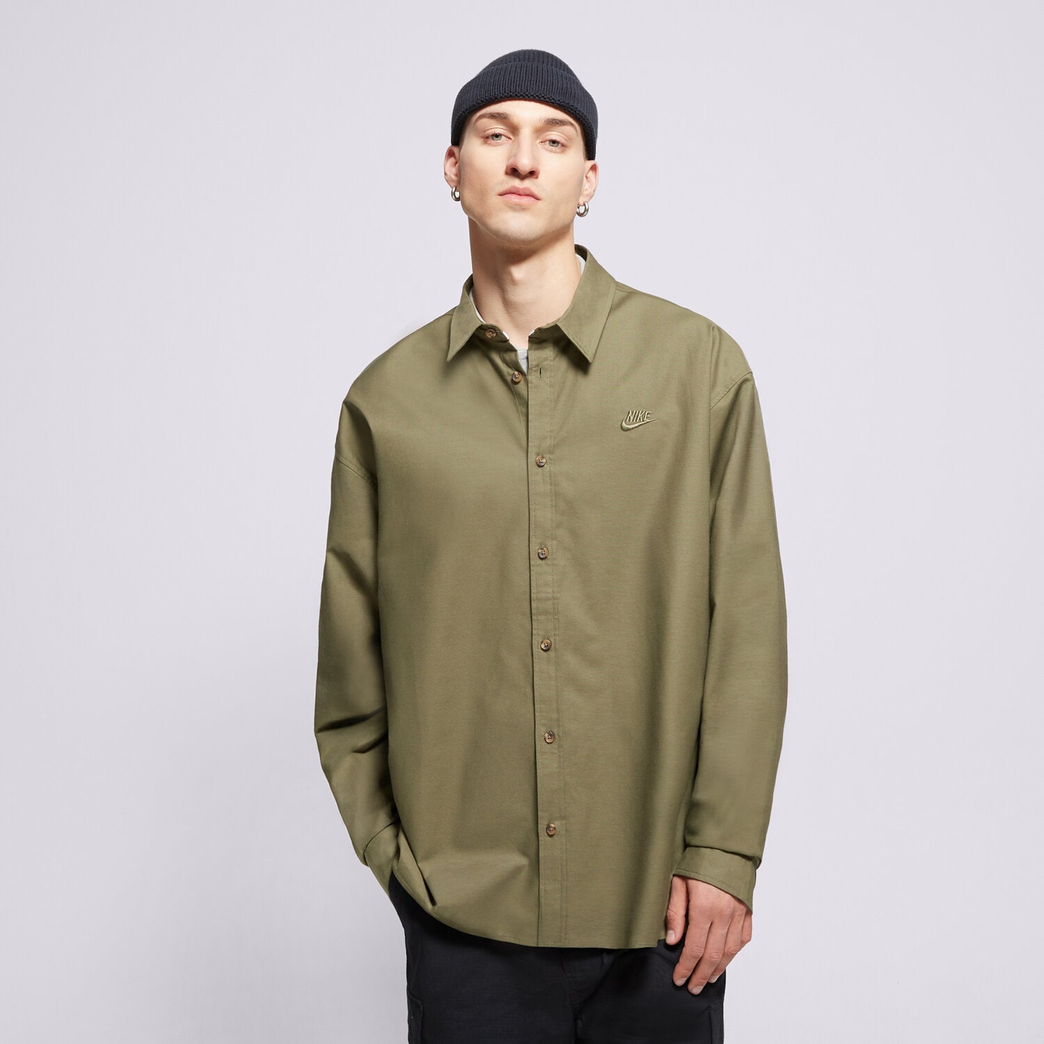 Bărbați tricou NIKE CĂMAșĂ M NK CLUB LS OXFORD OS HM9590-222 Kaki