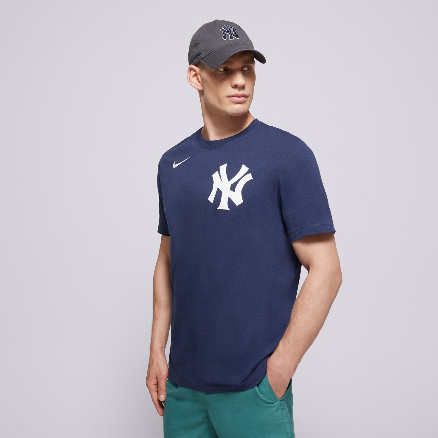 Bărbați tricou NIKE TRICOU FUSE WORDMARK COTTON TEE NEW YORK YANKEES N199-44B-NK-0U5 Bleumarin