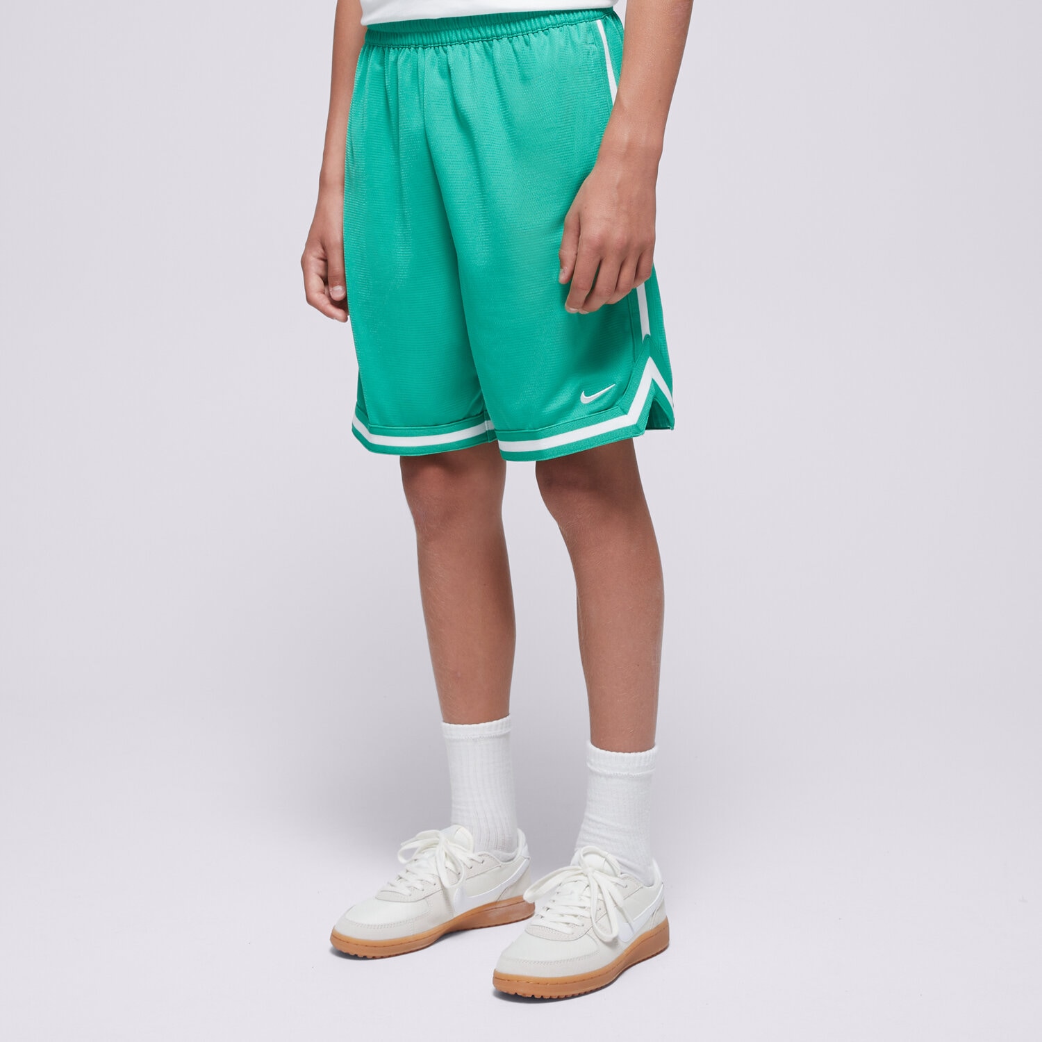 Pantaloni scurți și rochii pentru copii NIKE PANTALONI SCURȚI B NK DF DNA 24 SHORT BOY FJ6802-324 Verde