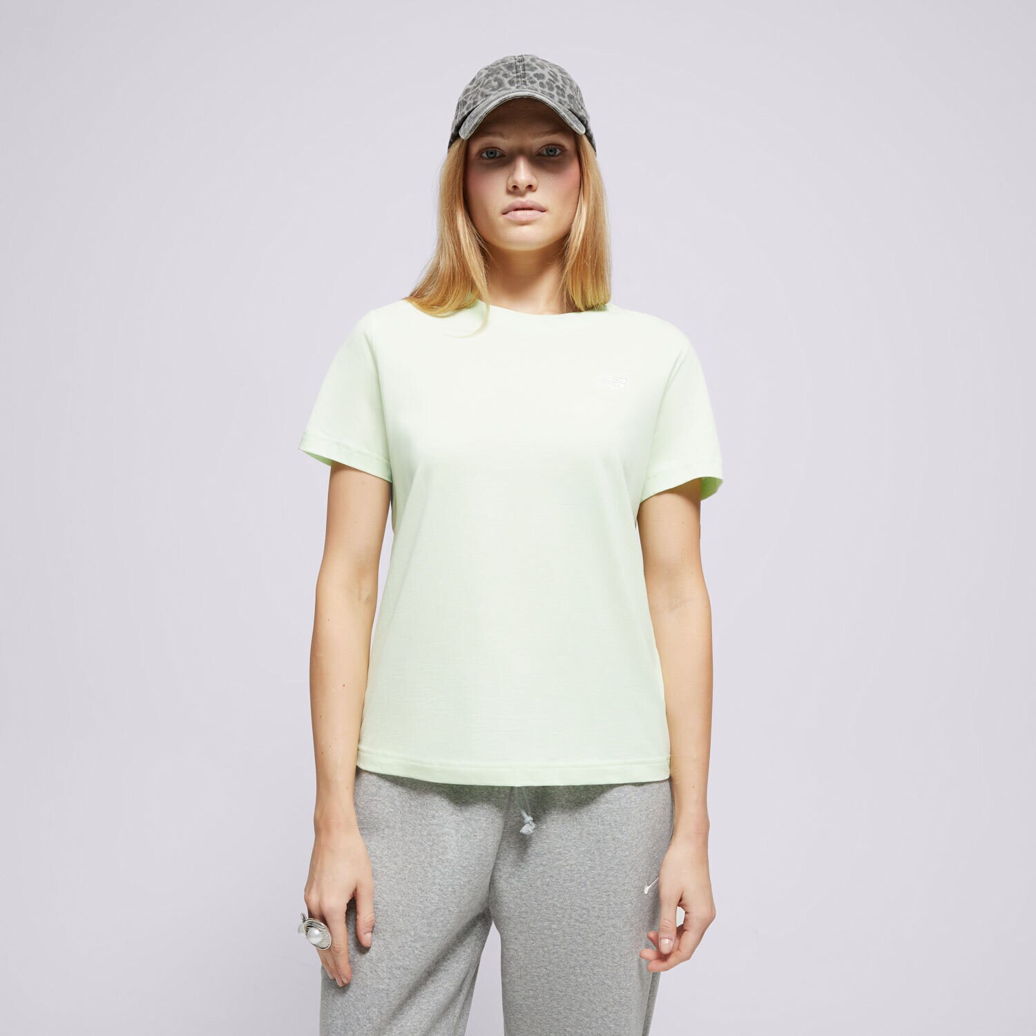 Femei tricou NEW BALANCE TRICOU SPORT ESSENTIALS JERSEY WT41509MEW Verde
